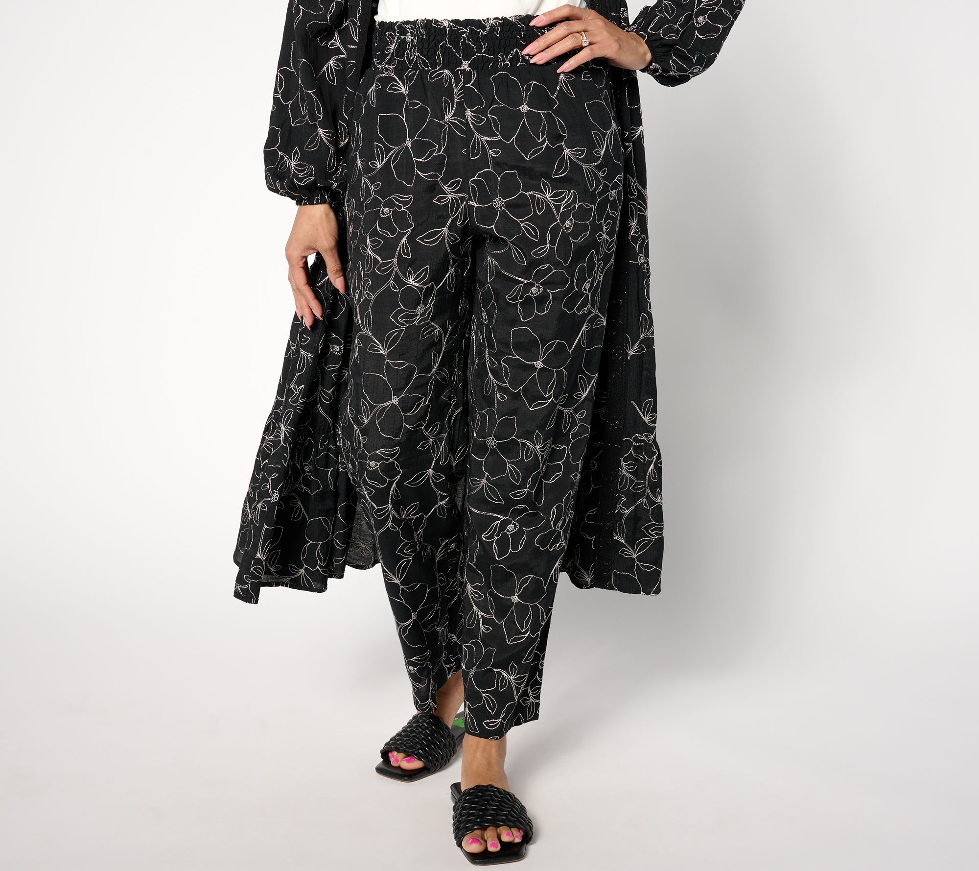 Isaac Mizrahi Live! Tall Bridgehampton Embroidered Pull-On Pants