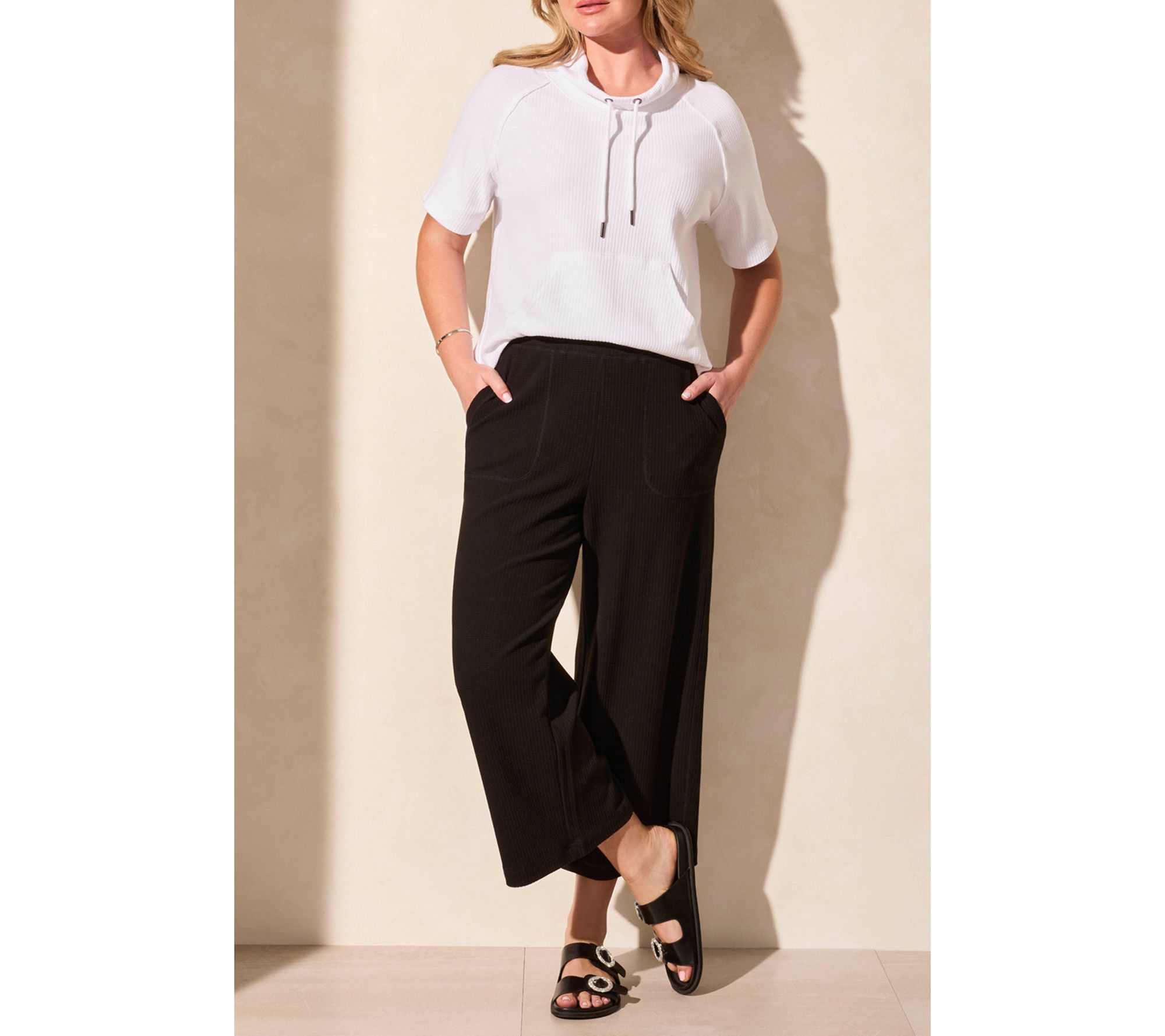 Tribal Textured Knit Pull-On Capri