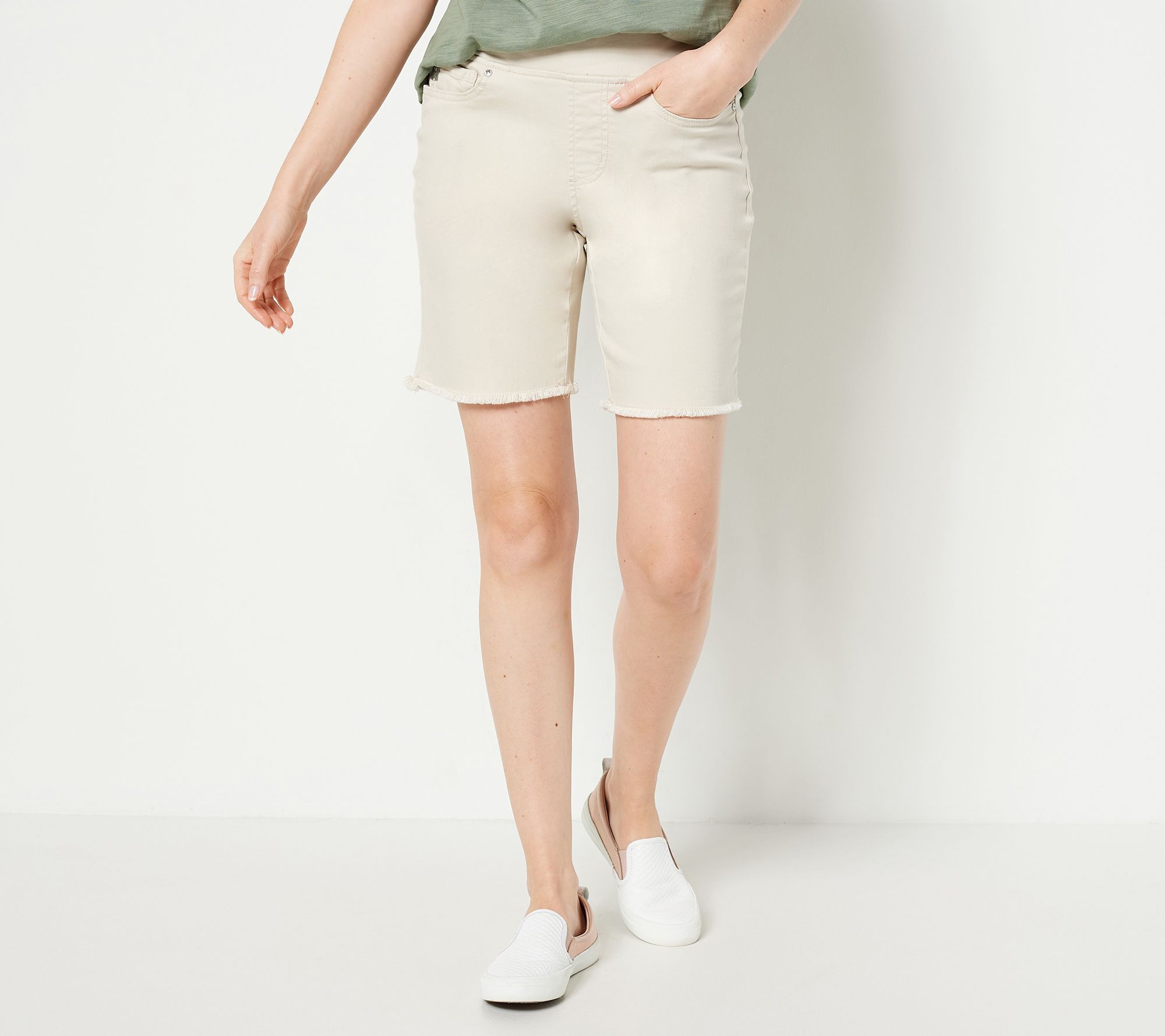 Belle by Kim Gravel TripleLuxe Twill 5-Pocket 8" Shorts