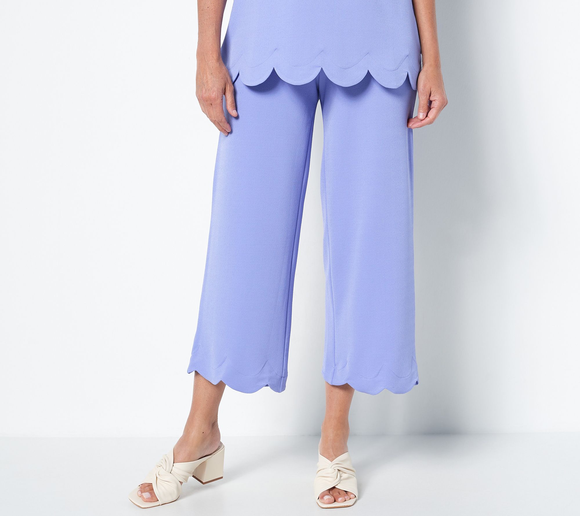 "As Is" Isaac Mizrahi Live! Pet Pebble Knit Wide-Leg Pant w/Scalloped Hem