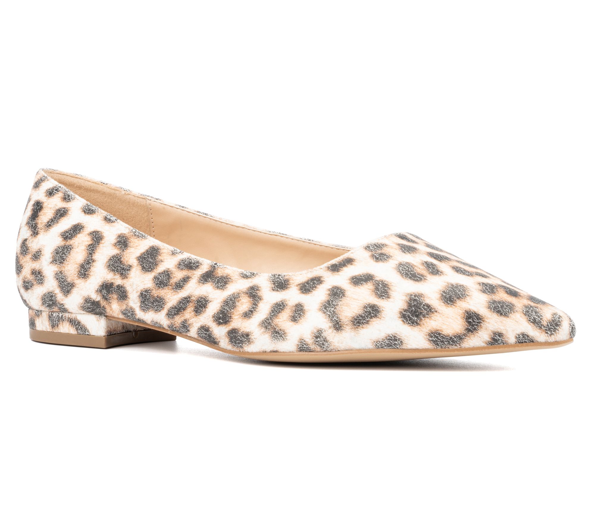 Fashion To Figure Women's Bailey Flats