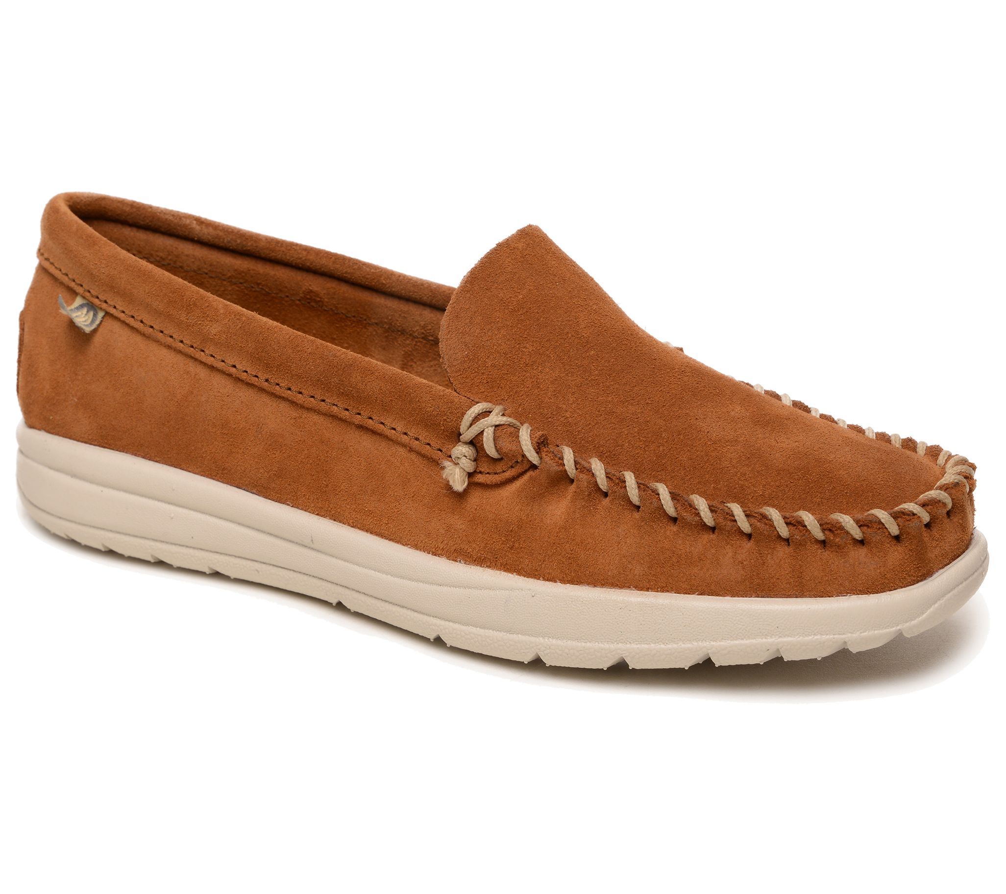 Minnetonka Women's Discover Classic Slip-On Shoes