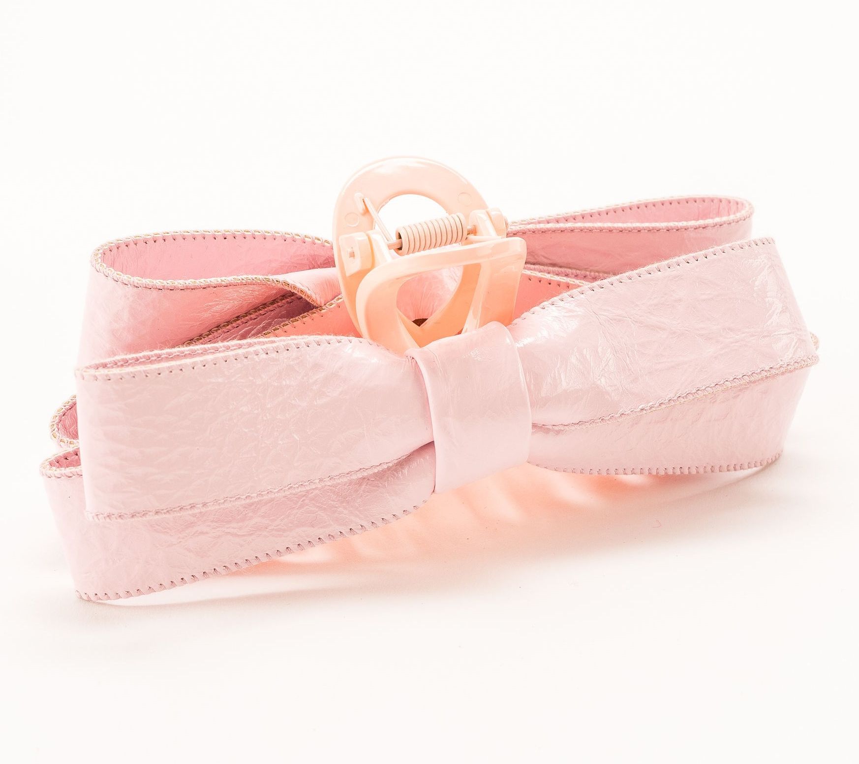 Violet & Brooks Paige Faux Patent Leather Bow Claw Clip