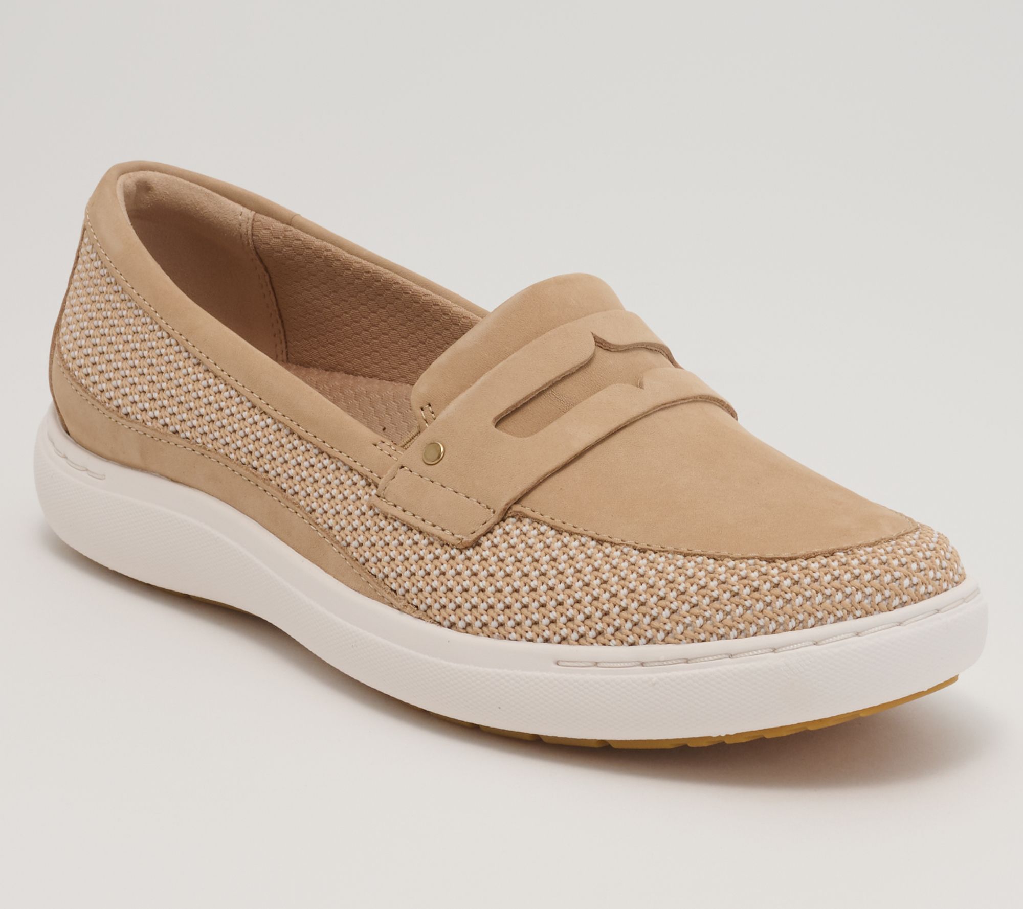 Clarks Artisan Leather Slip-Ons -Nalle Glide