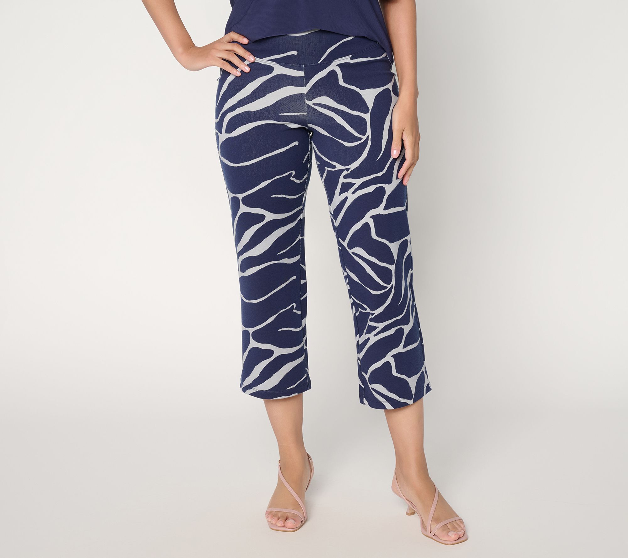 "As Is" Women with Control Tall Printed Knit Crop Chic Contour Pant