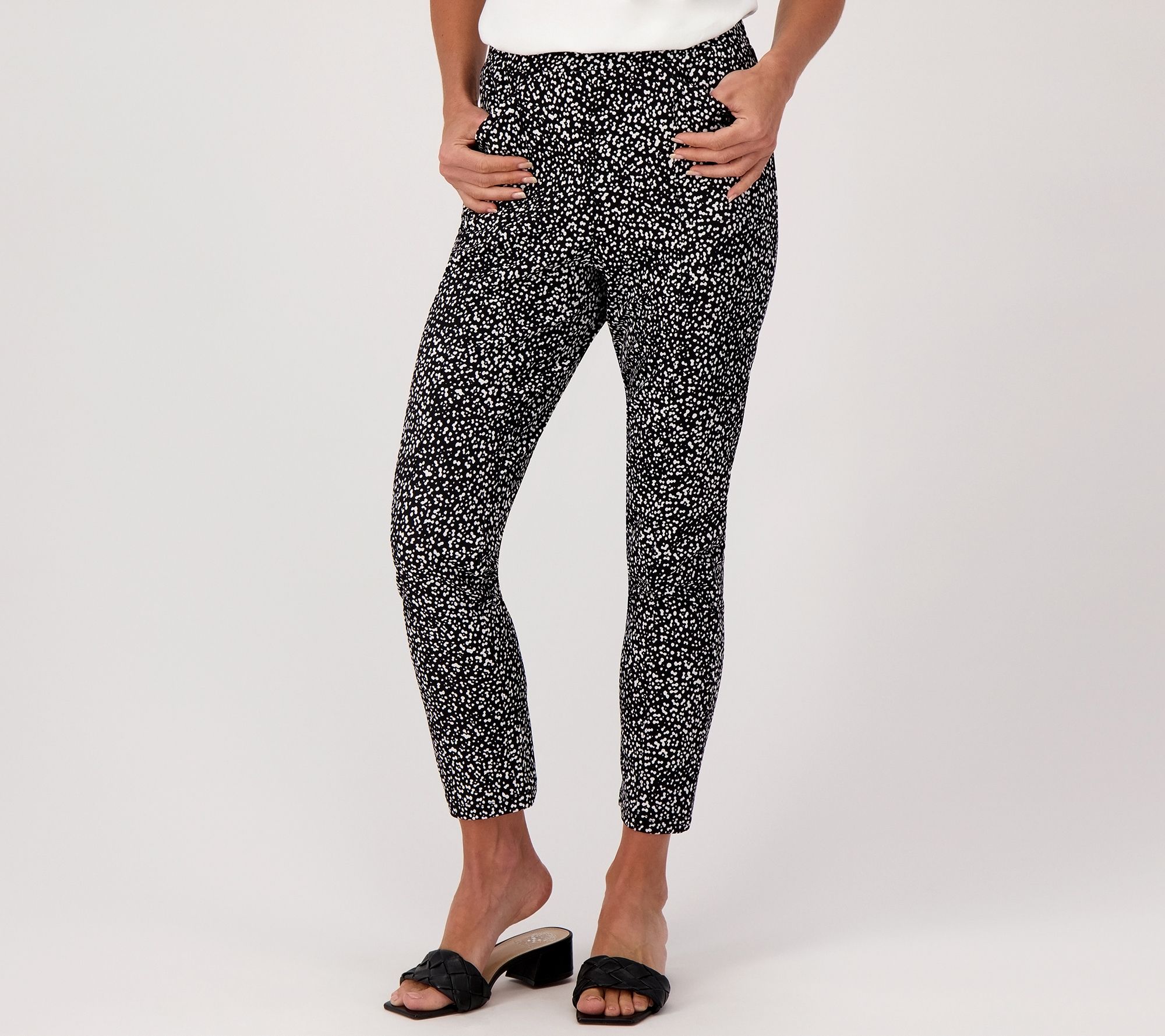 "As Is" Isaac Mizrahi Live Petite Pebble Knit Slim Leg Ankle Pant