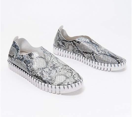 Ilse Jacobsen Perforated Slip-On Shoes - Printed Tulip
