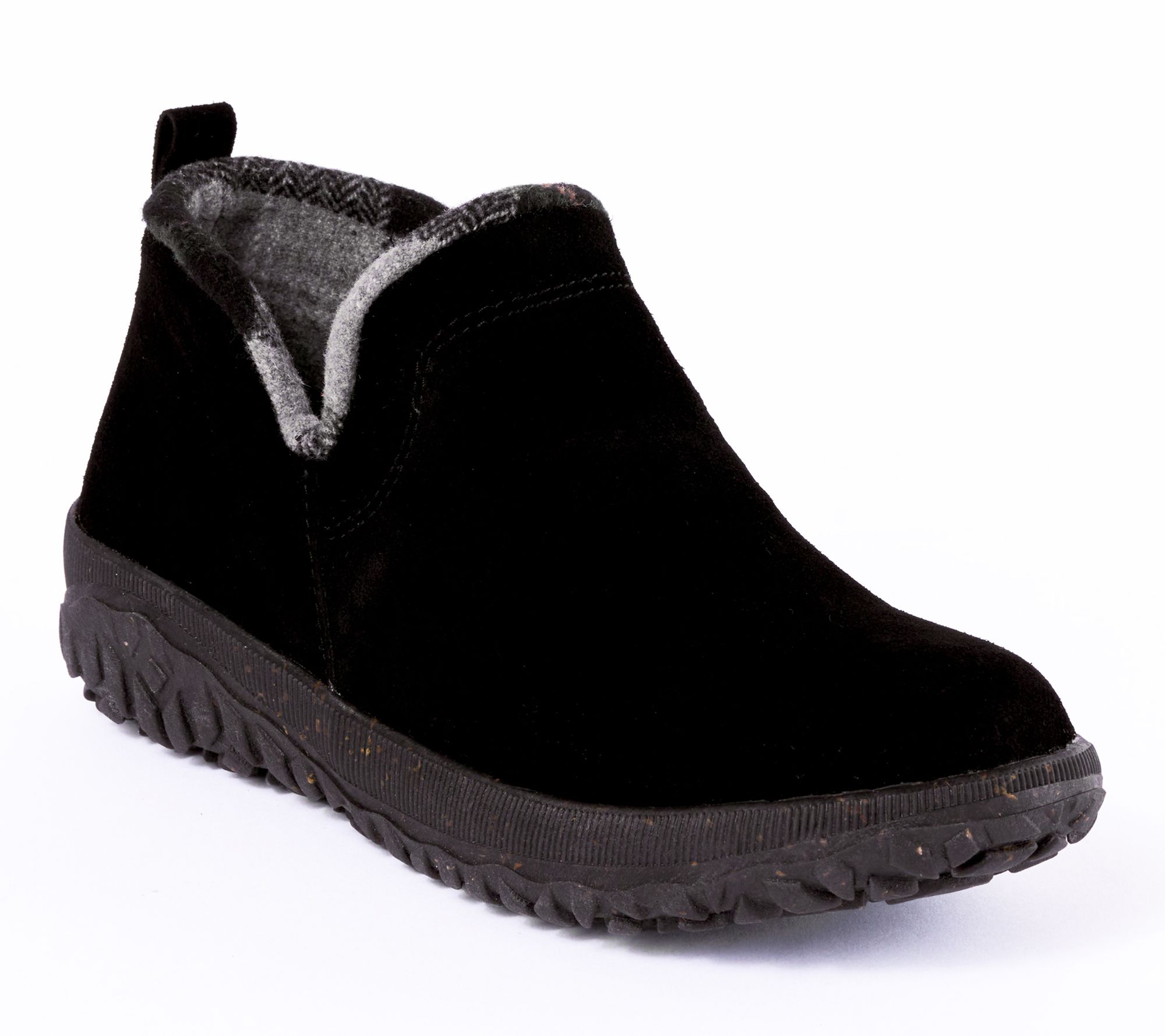 Minnetonka Women's Northmost Suede Ankle Boots