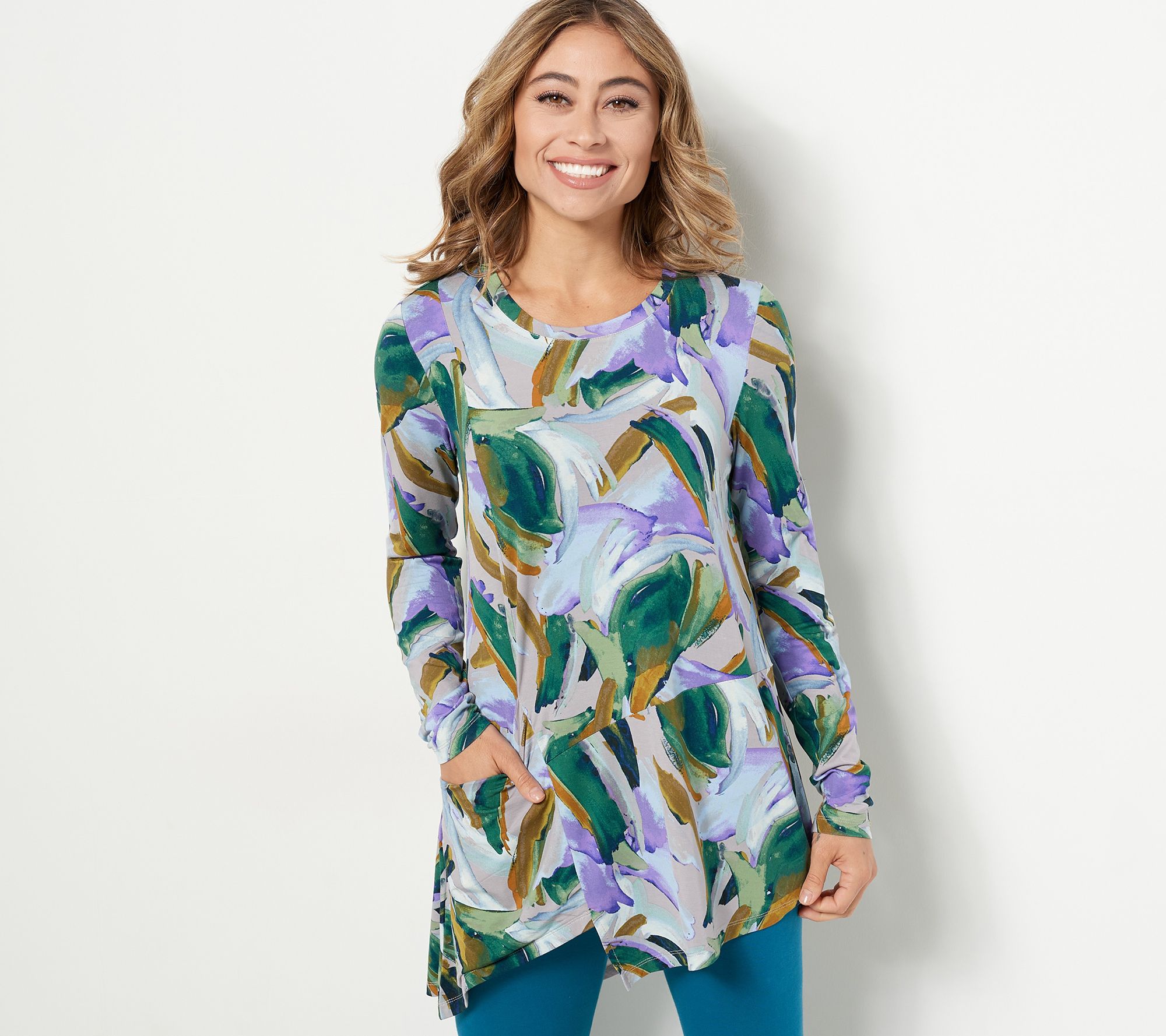 LOGO by Lori Goldstein Rayon 230 Printed Top w/ Asymmetric Hem - A467663