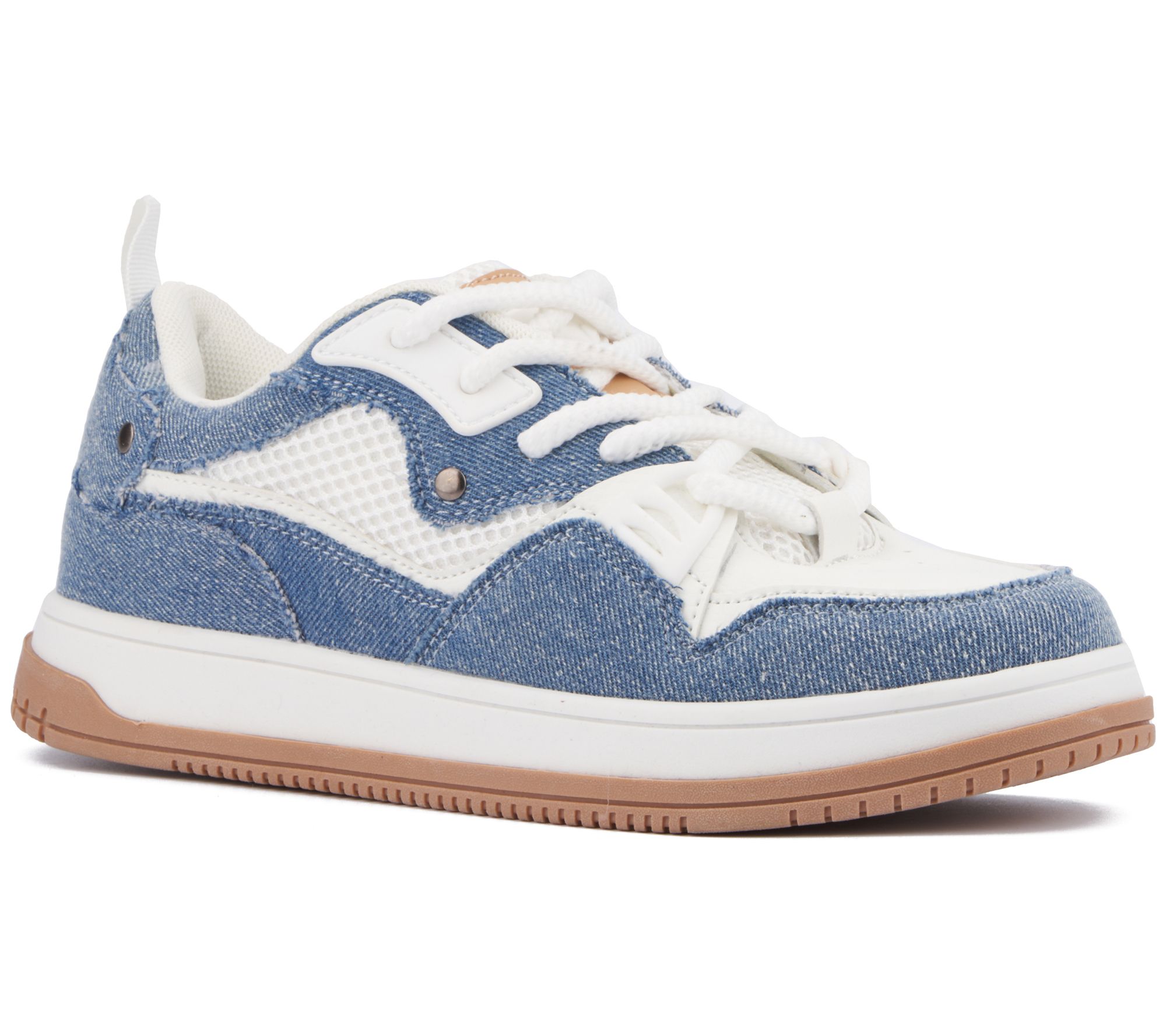 Olivia Miller Women's Famous Low Top Sneaker