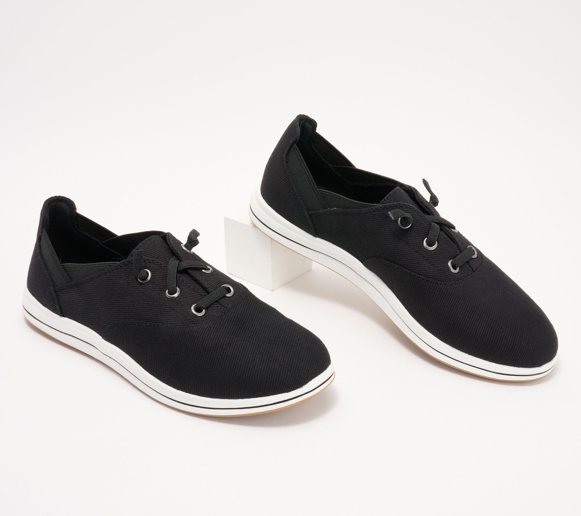 Clarks Cloudsteppers Canvas Lace-Up Shoes - Breeze Ave 2