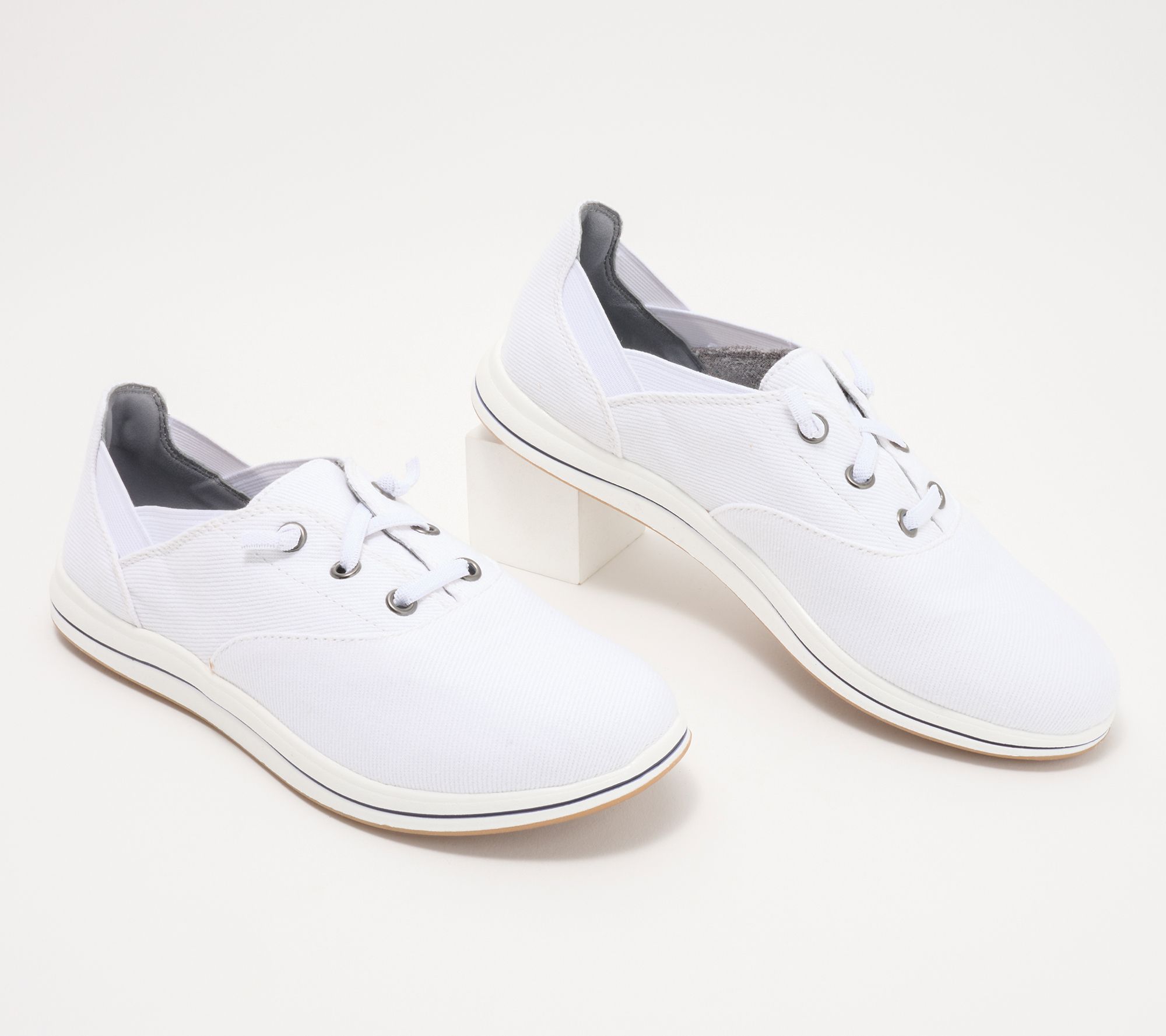 Clarks Cloudsteppers Canvas Lace-Up Shoes - Breeze Ave 2