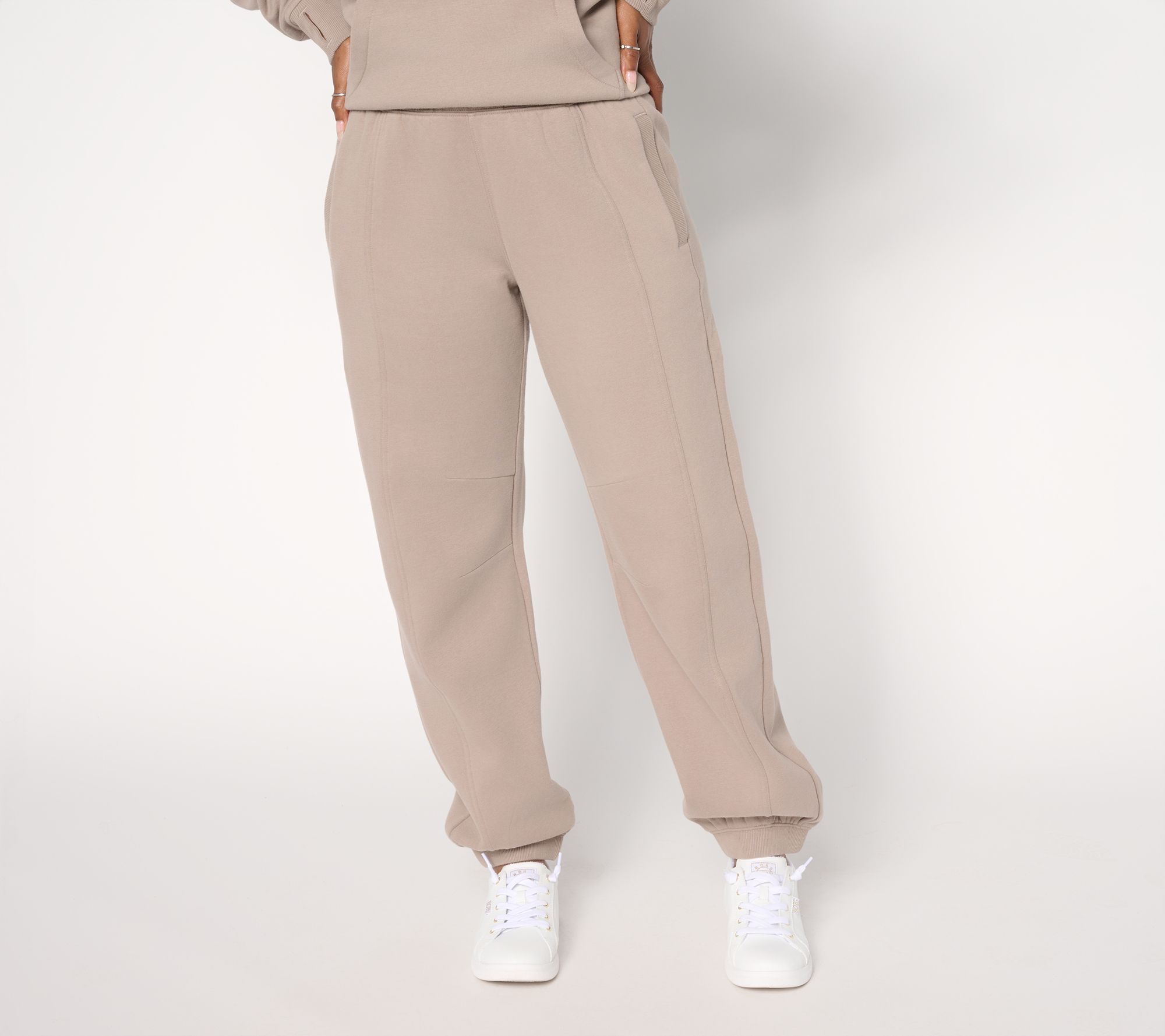 LOGO by Lori Goldstein Regular Plush Terry Seamed Ankle Joggers