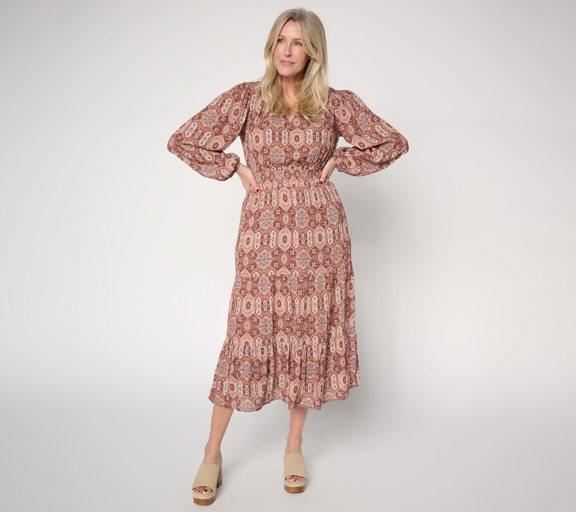 Ree by the Pioneer Woman Petite Split Neck Midi Dress