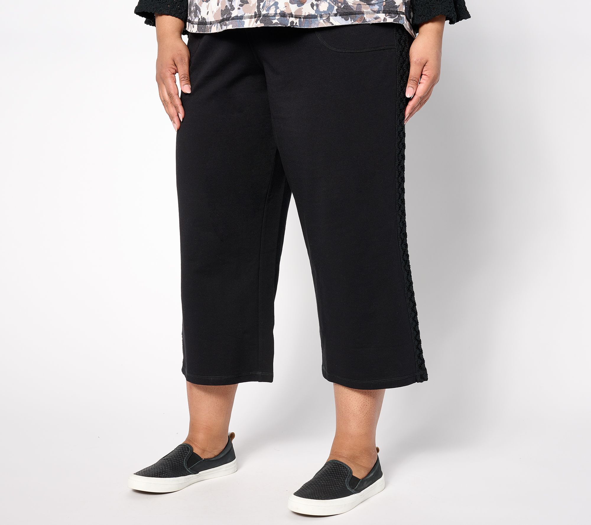 "As Is" LOGO Life by Lori Goldstein Reg Cropped Wide Leg w/ Crochet