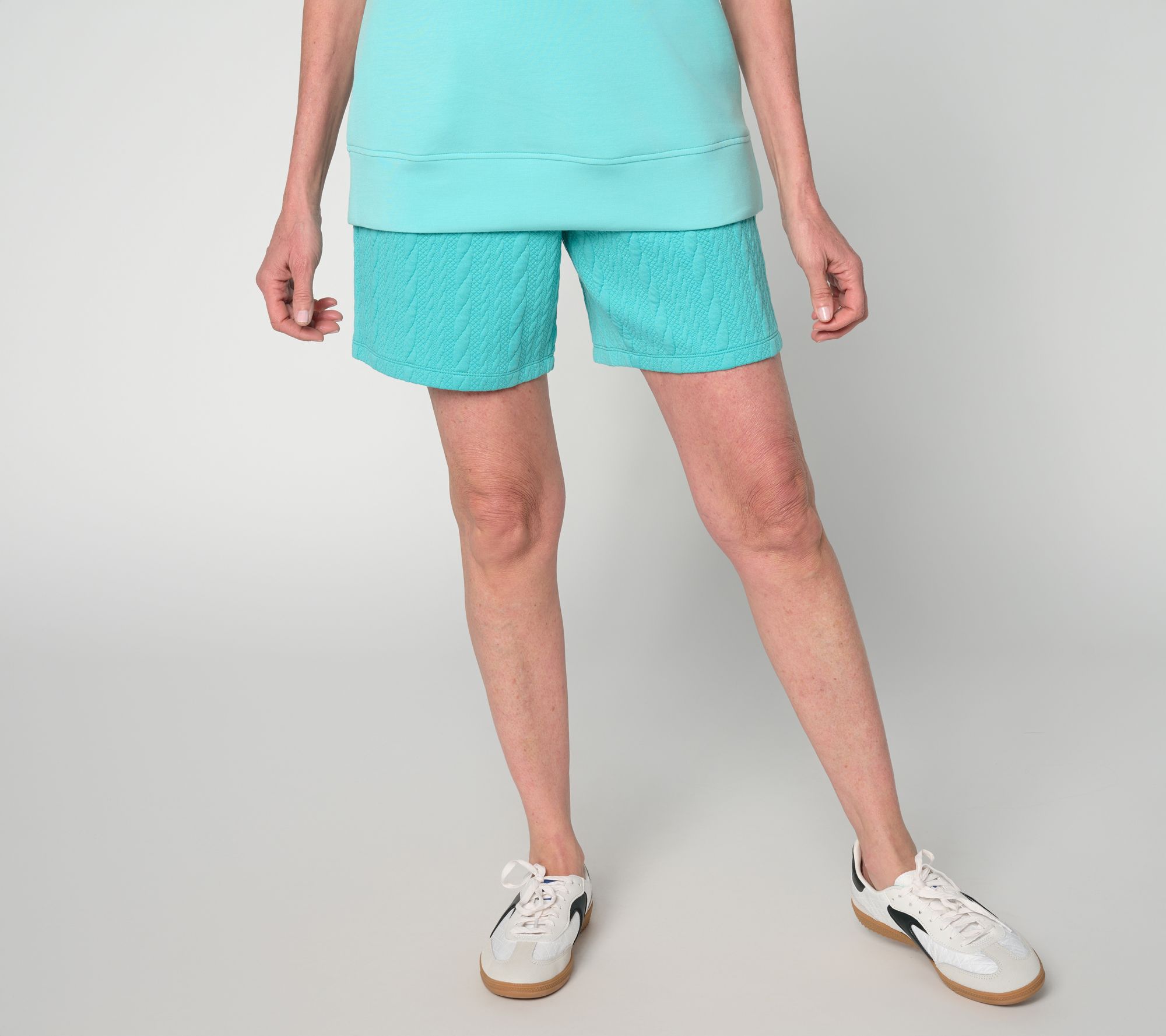 Belle by Kim Gravel Petite Cable Chic Textured Short