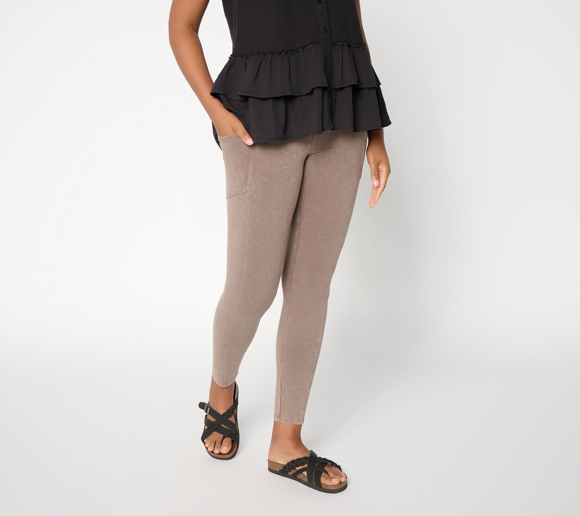 LOGO Layers by Lori Goldstein Petite Cloud Wash Pocket Legging