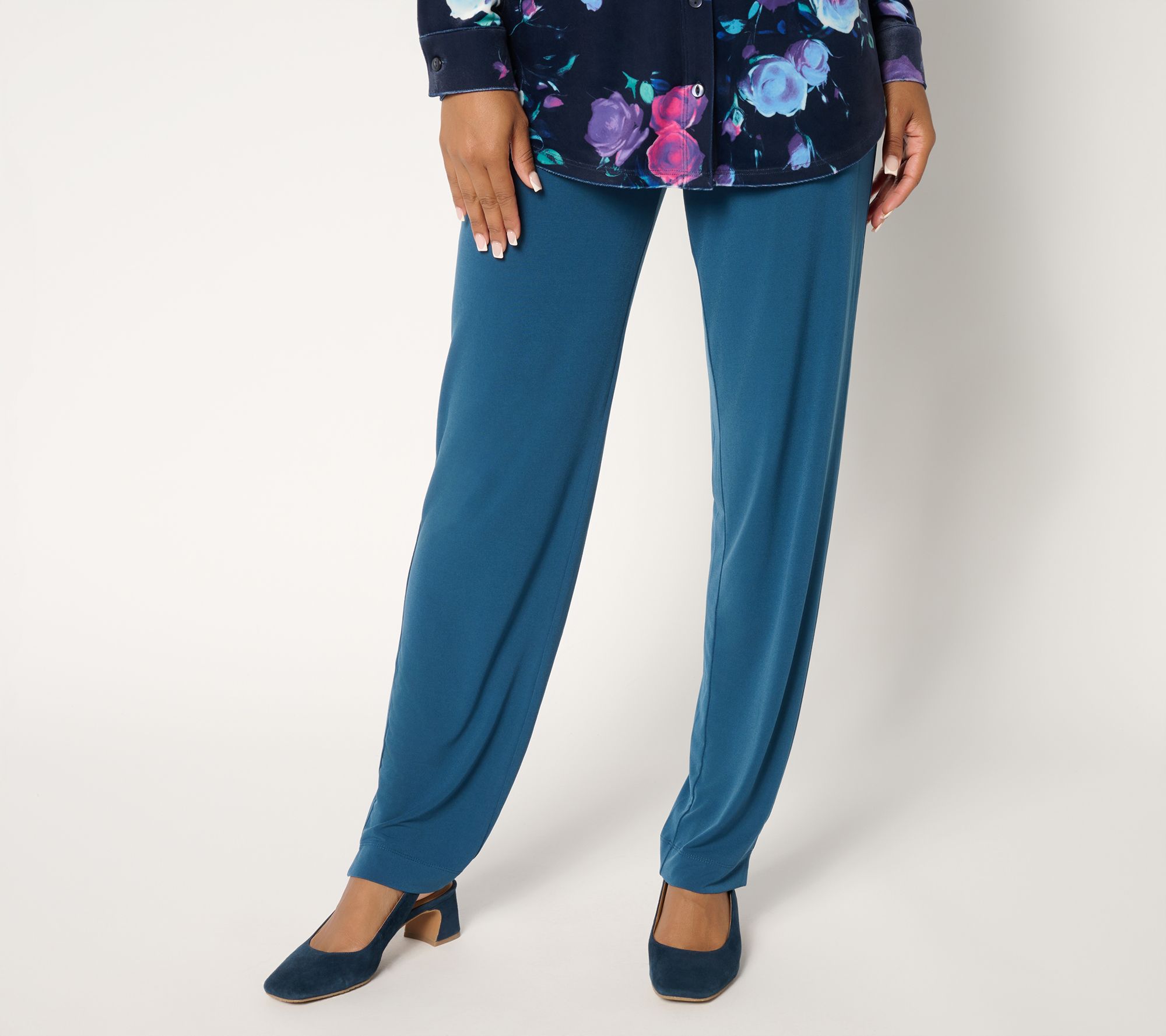 Susan Graver Petite Liquid Knit Straight-Leg Pants