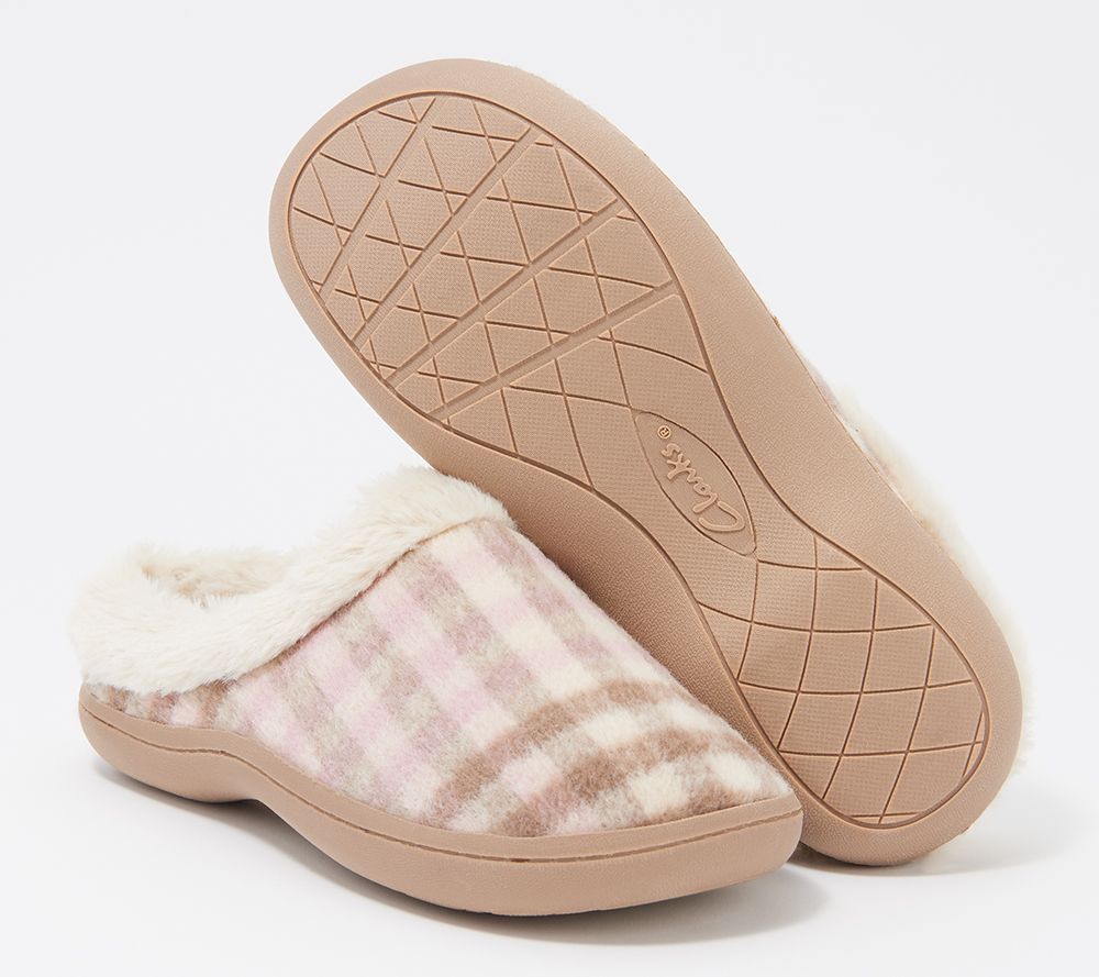 clarks step sleep faux fur clog