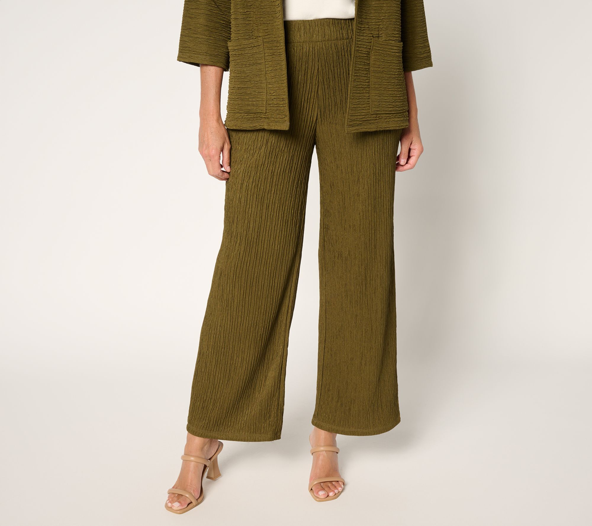 Joan Rivers Petite Crinkle Knit Wide Leg Ankle Pants