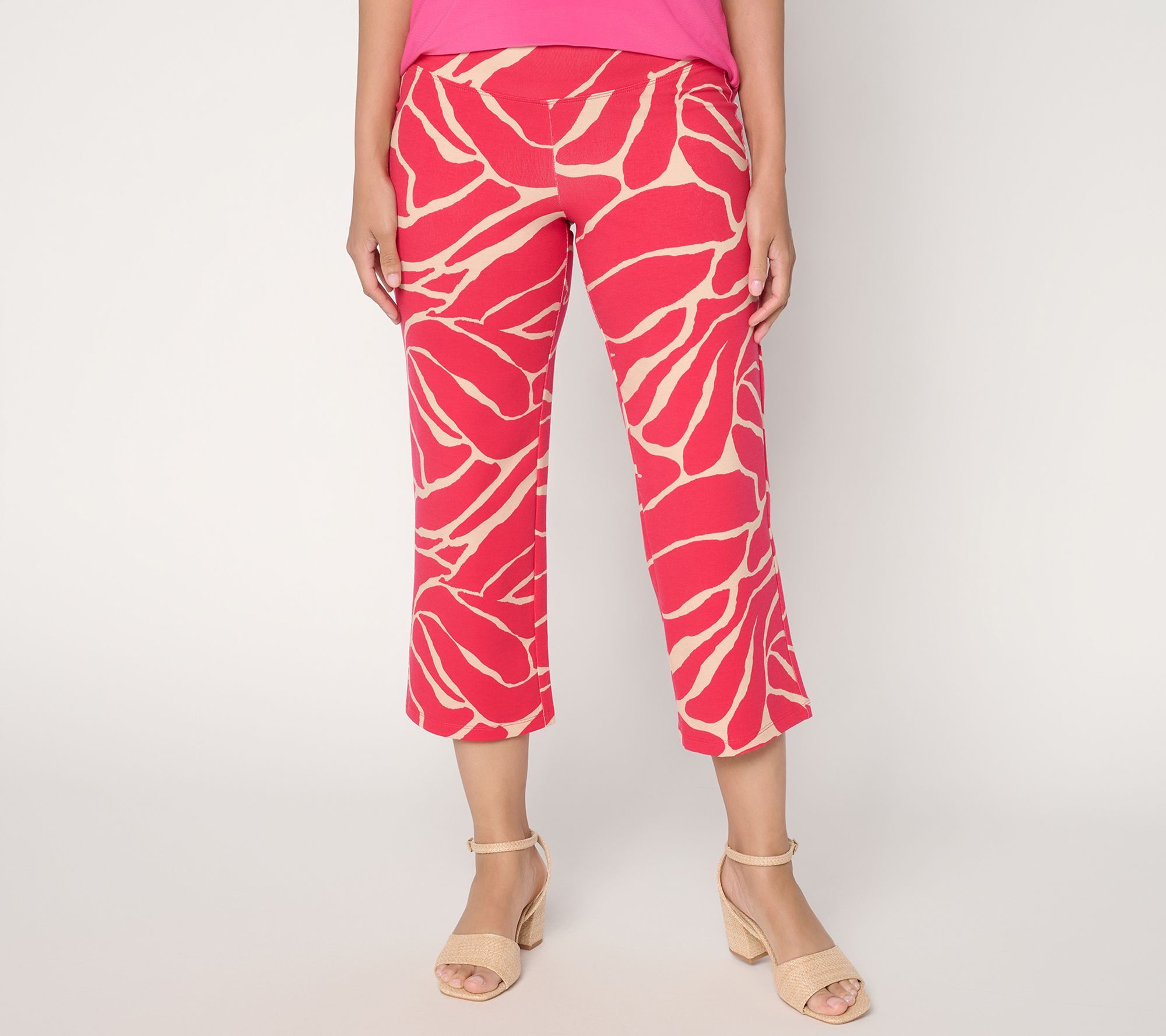 Women with Control Petite Printed Knit Crop Chic Contour Pant