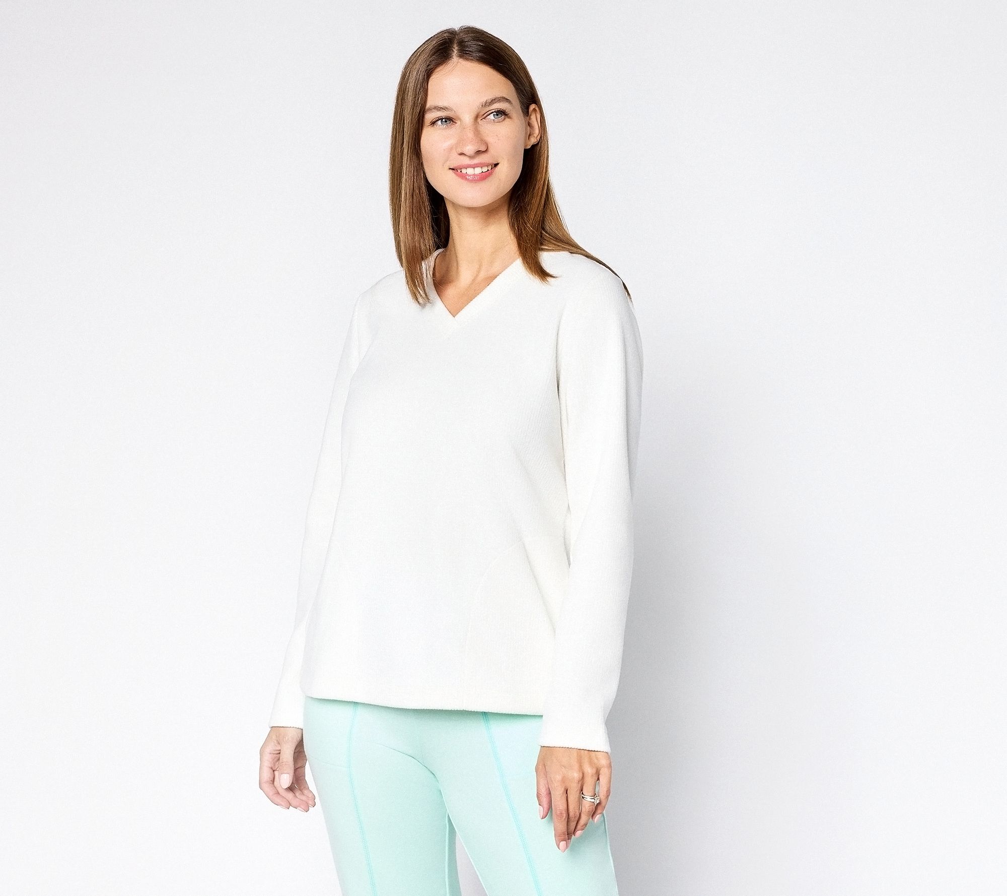  "As Is" Denim & Co. Regular Chenille Fleece V-Neck Pullover with Pockets