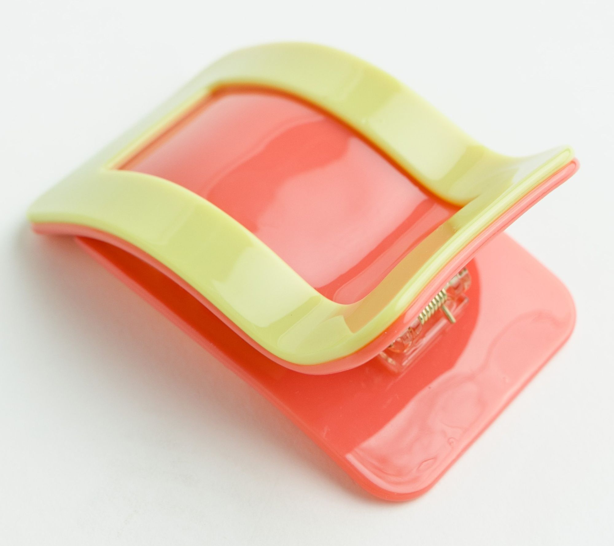 Vioet and Brook s Twiggy Banana Clip