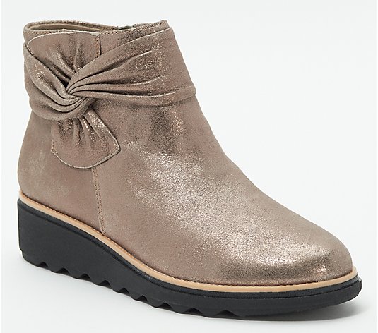 Details about  / Clarks Womens Sharon Salon Brown Suede Wedge Ankle Boots