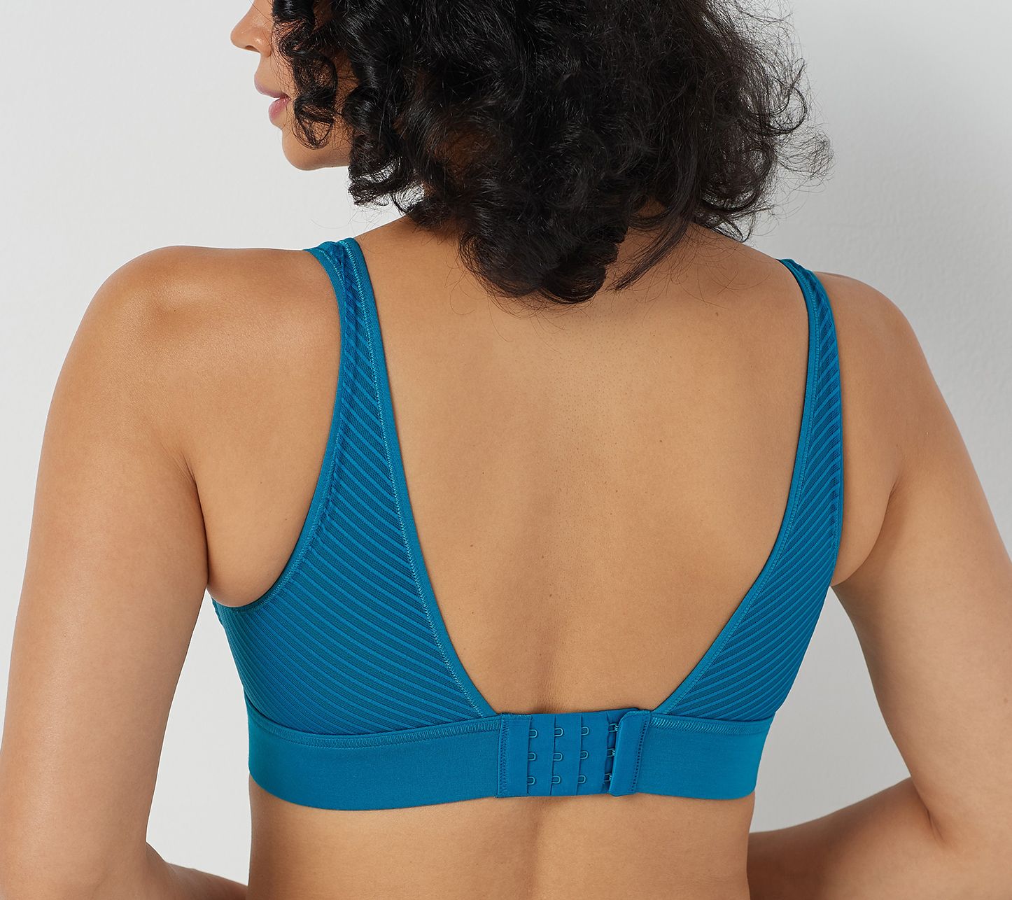 jockey-forever-fit-soft-lightly-lined-bra-qvc