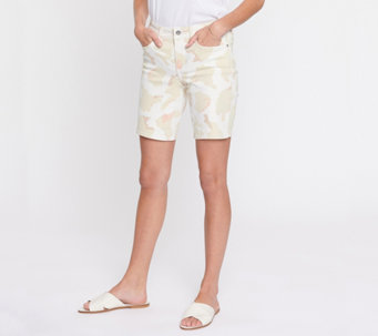 NYDJ Ella 9" Shorts with Side-Seam Slits - A447871