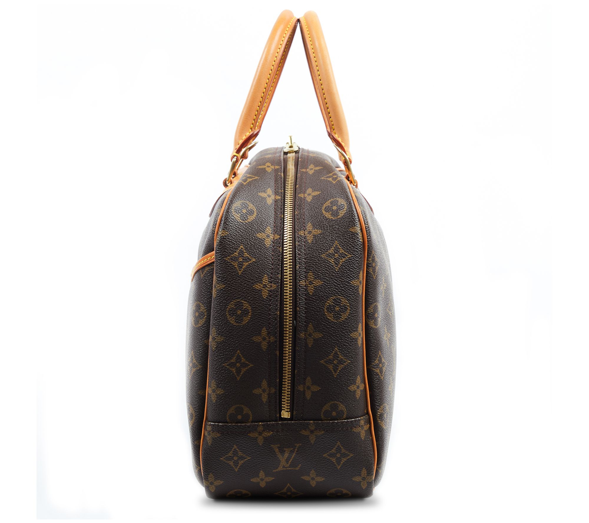 Louis Vuitton Deauville review & what's in my bag. 