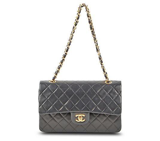Pre-Owned Chanel Classic Small Double Flap GHWLambskin Mediu 