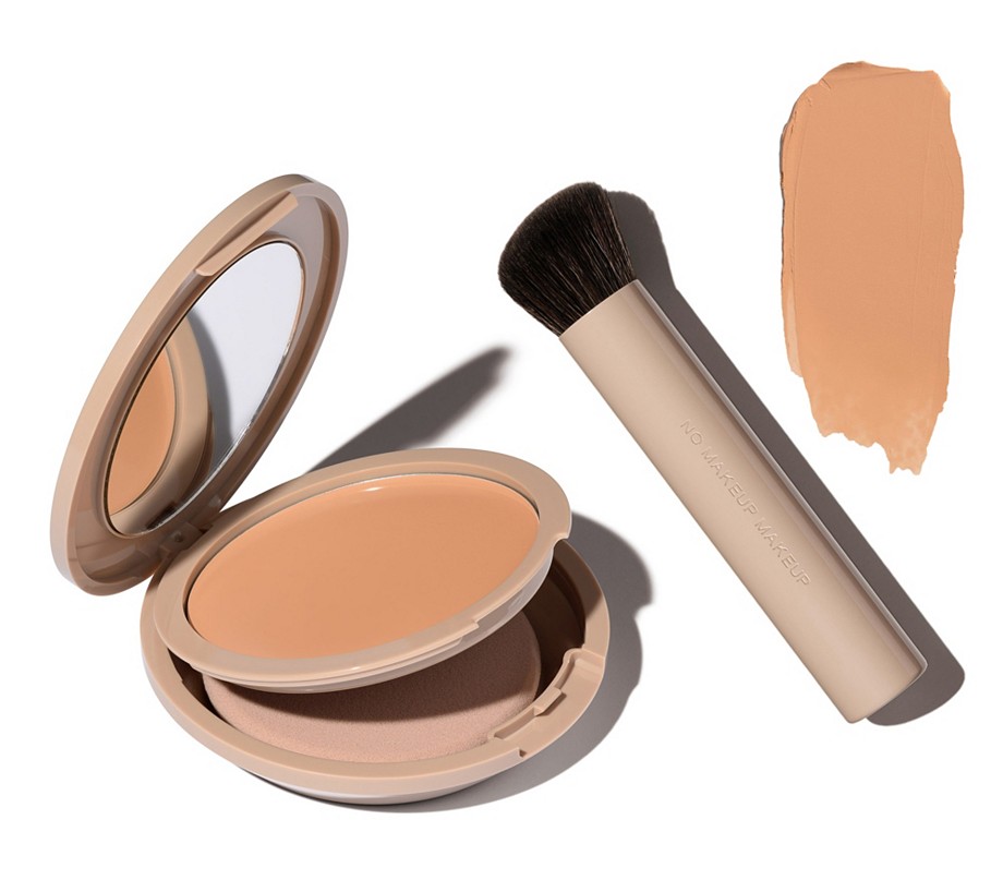 No Makeup Makeup 4-in-1 Foundation with Brush