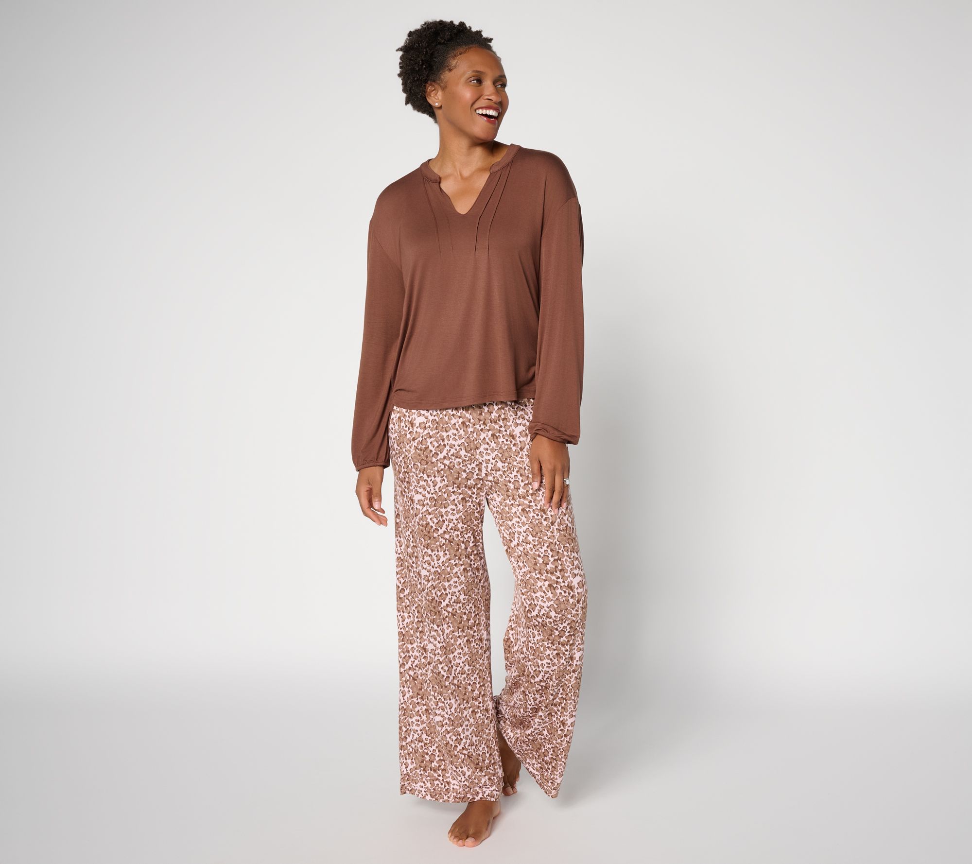 MUK LUKS Long Sleeve Collar Top w/ Pintuck Detail & Pant