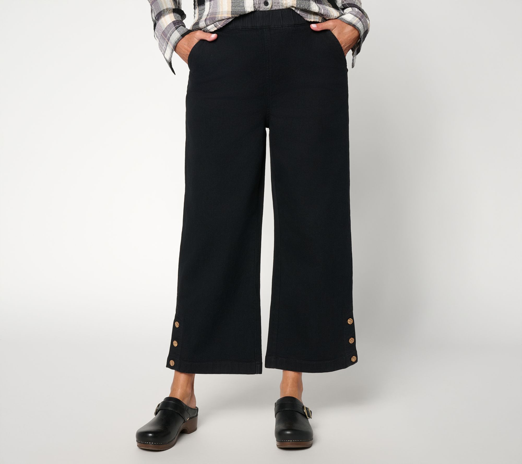 "As Is" Denim & Co. Pet Black Flat Front Capri Pants w/ Hem Detail