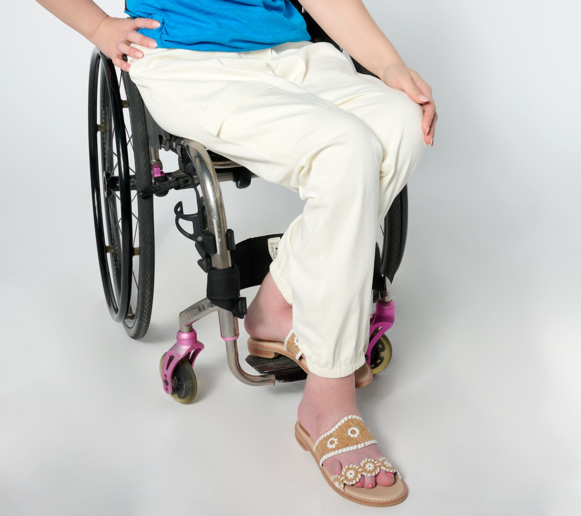 "As Is" Denim & Co. Adaptive Comfy Air Cargo Jogger Wheelchair Fit