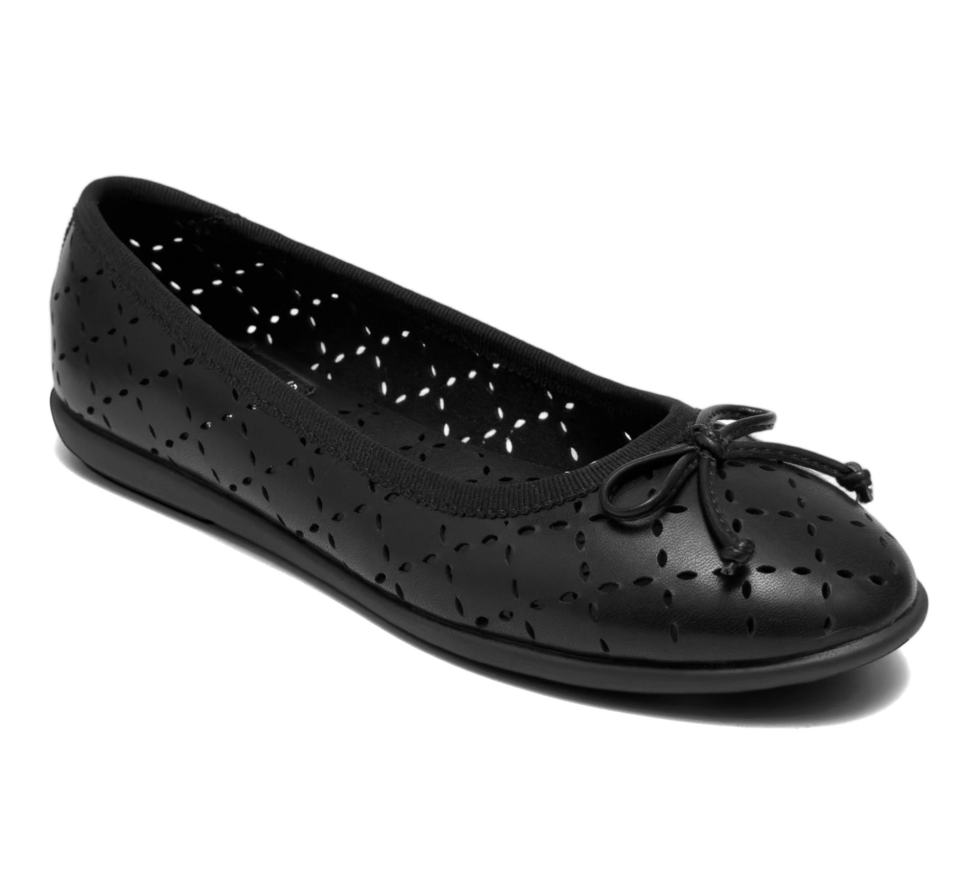 Aerosoles Beyla Perforated Flat