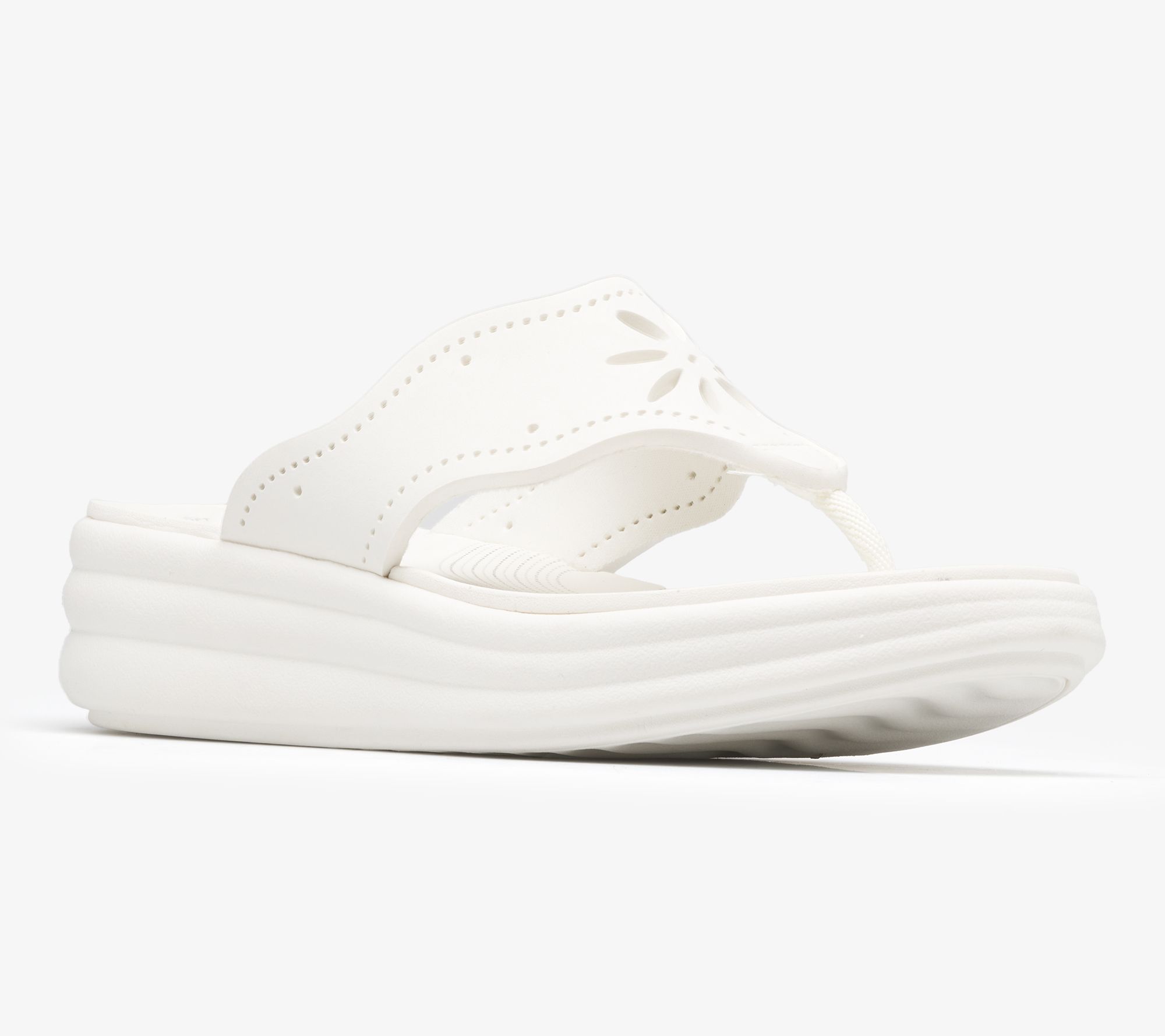 Clarks Cloudsteppers Perforated Thong Sandals -Drift Daisy