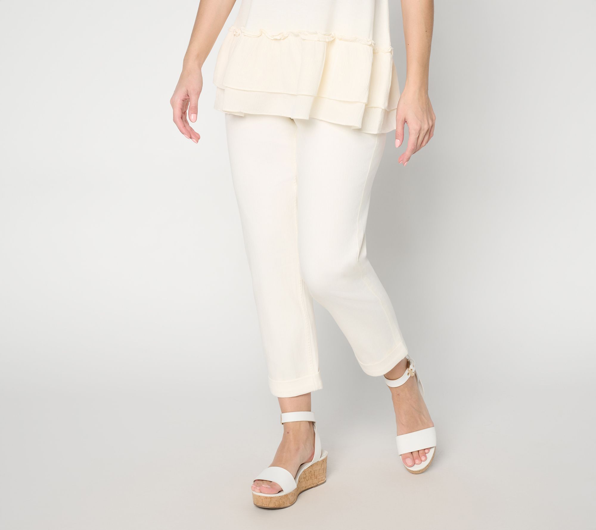 "As Is" LOGO by Lori Goldstein Petite PD Pull On Boyfriend Jeans