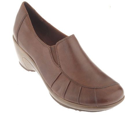 Bare Traps Leather Slip-on Shoes with 