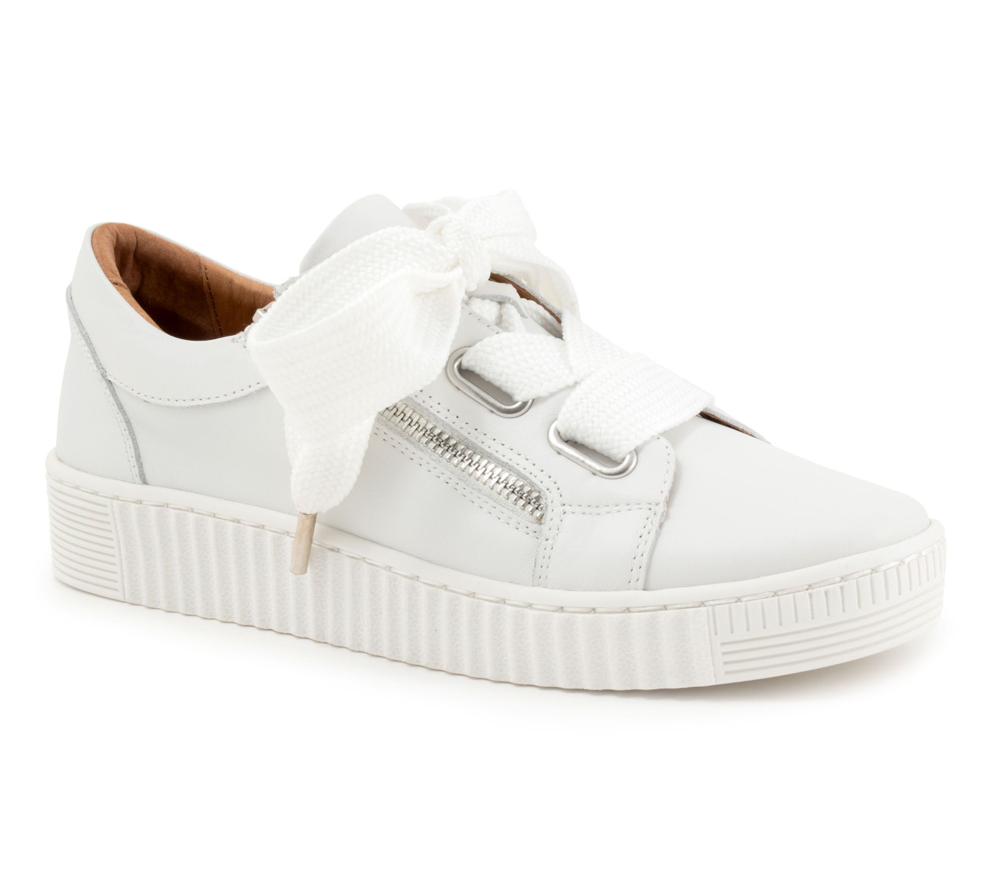 EOS Jovi Leather Fashion Sneaker