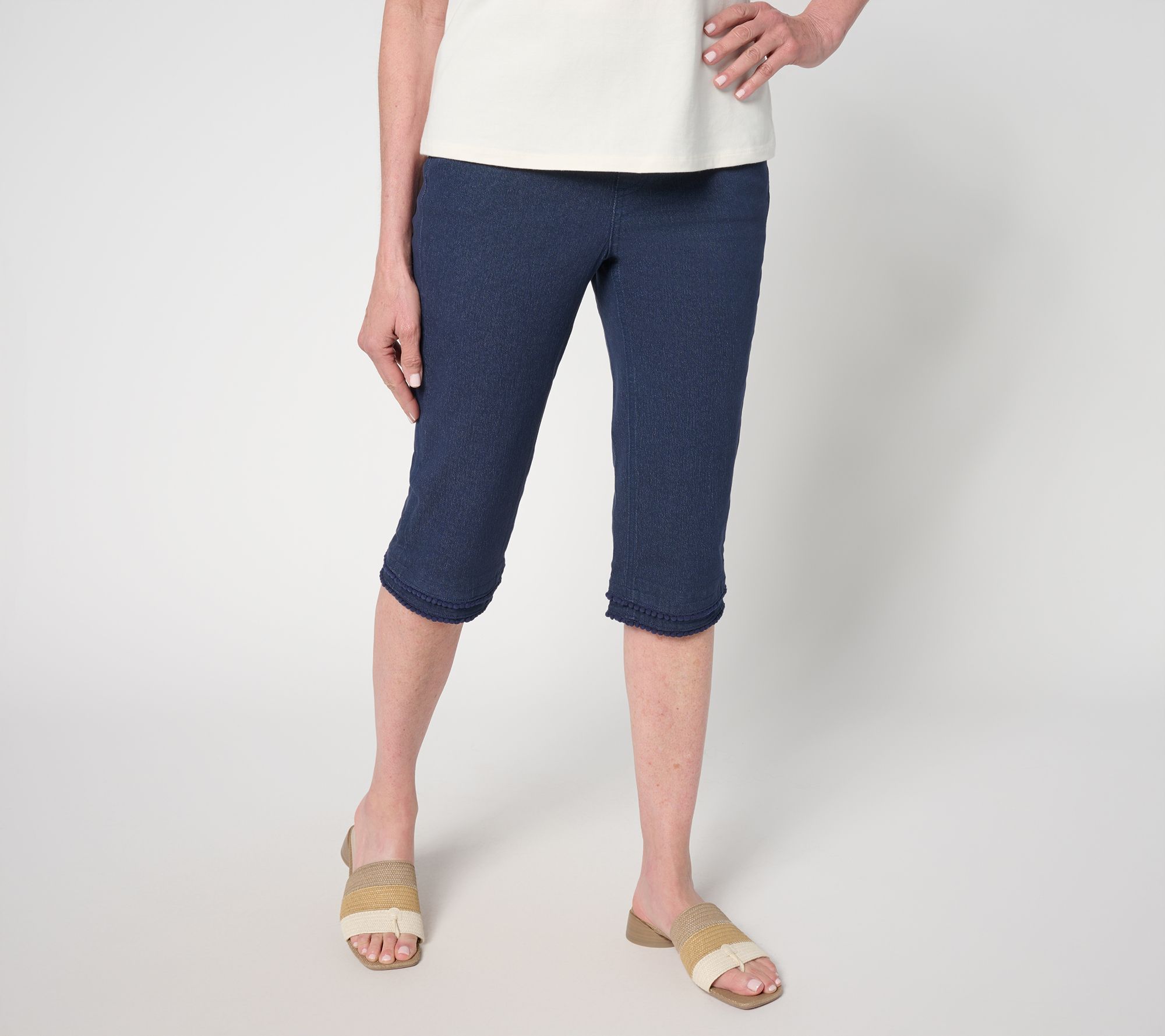 Denim & Co. Petite Classic Stretch Skimmer Jean w/ Picot Trim