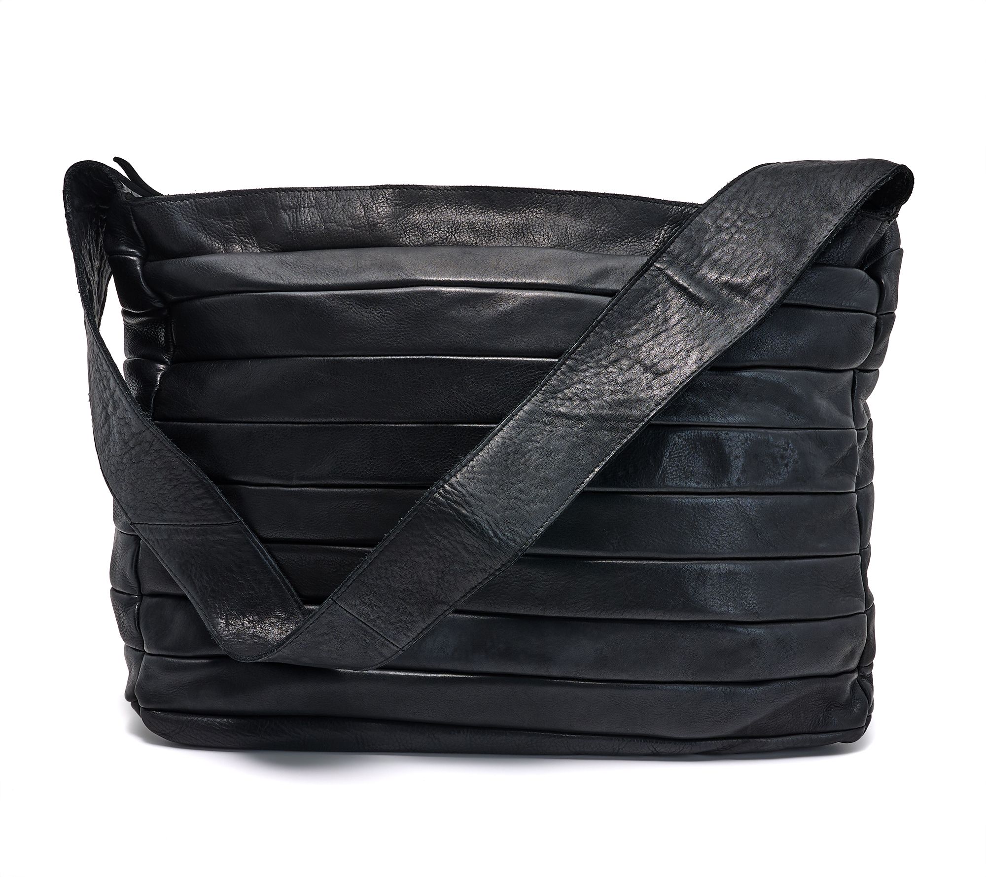 Libre Faire Day Trip Quilted Leather Hobo Bag