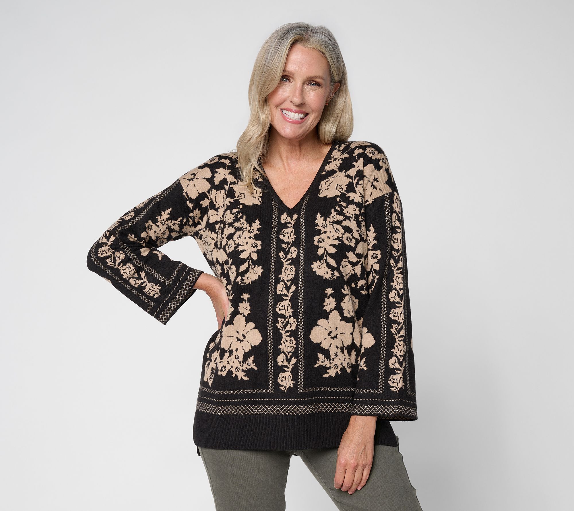 Ree by The Pioneer Woman Regular V-Neck Sweater