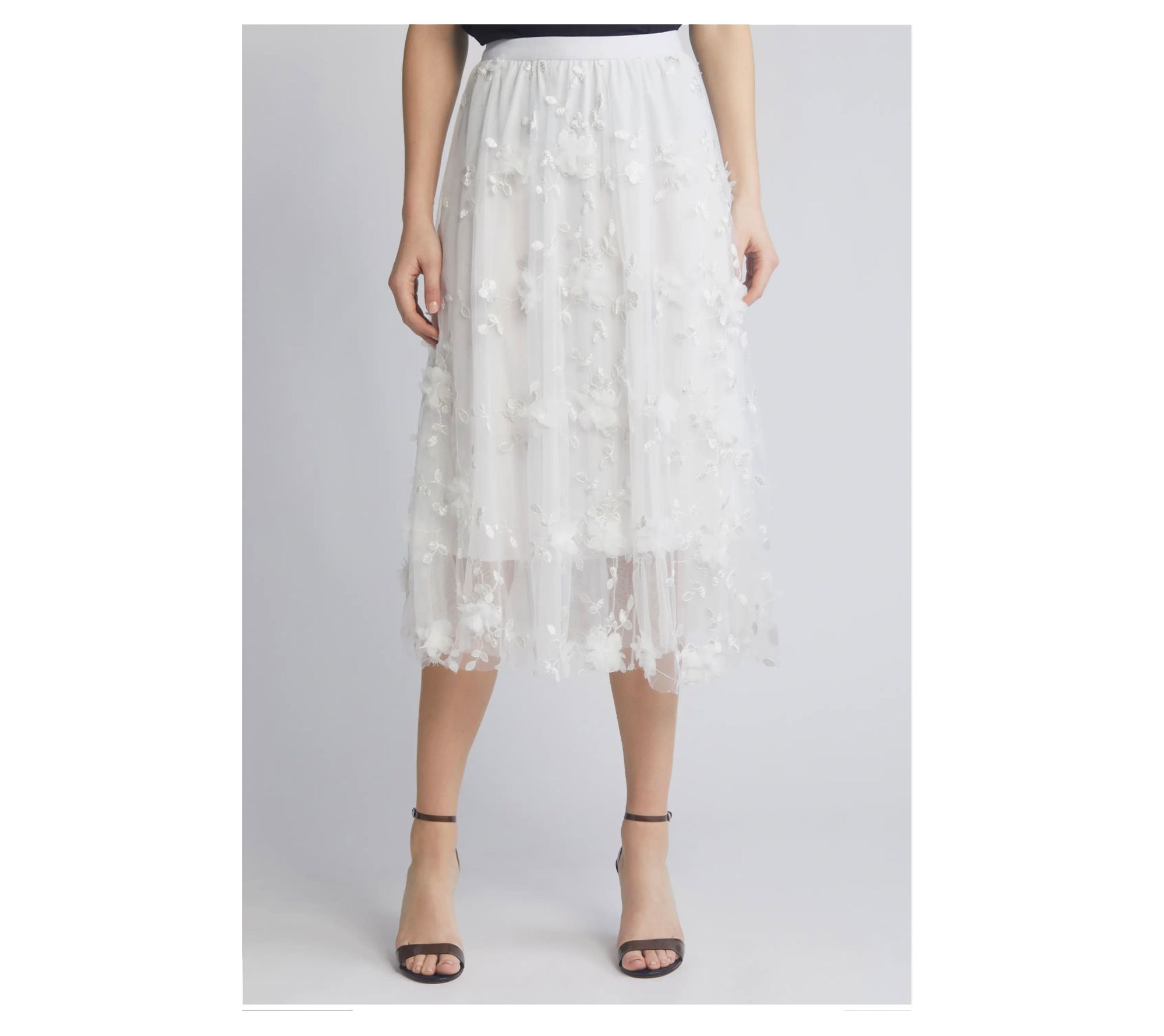 NIKKI LUND Audra 3D Floral Embroidered Skirt