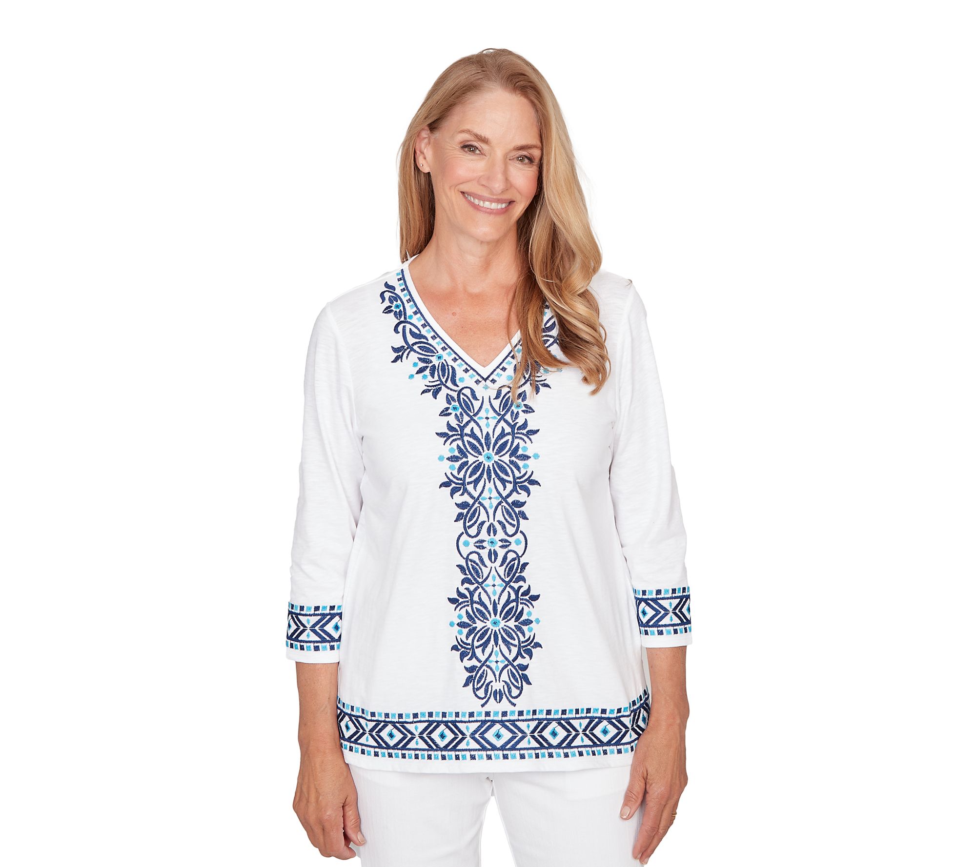 Alfred Dunner P etite Scroll Em broidered V Nec k Top