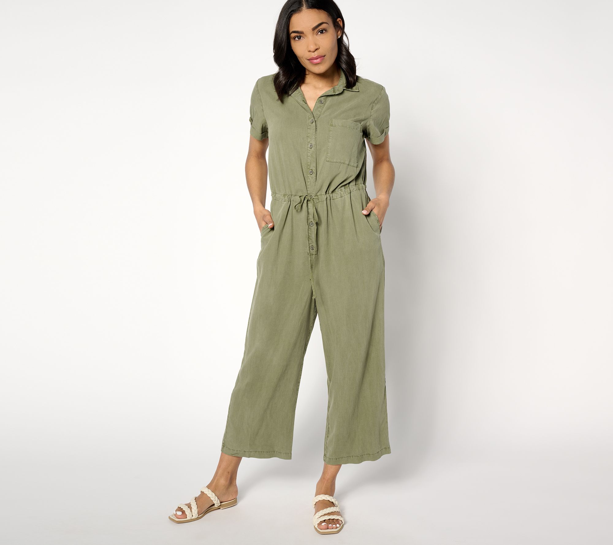 The Air Essentials Jumpsuit,2023 New Sleeveless Scoopneck Casual Loose  Solid Wide Leg Romper with Pockets. : : Clothing, Shoes &  Accessories