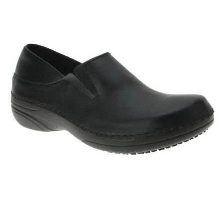 Spring Step Style Manila Leather Slip-On Shoes