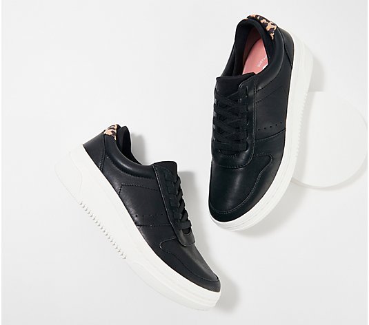 Dr. Scholl's Lace-Up Sneaker - Essential