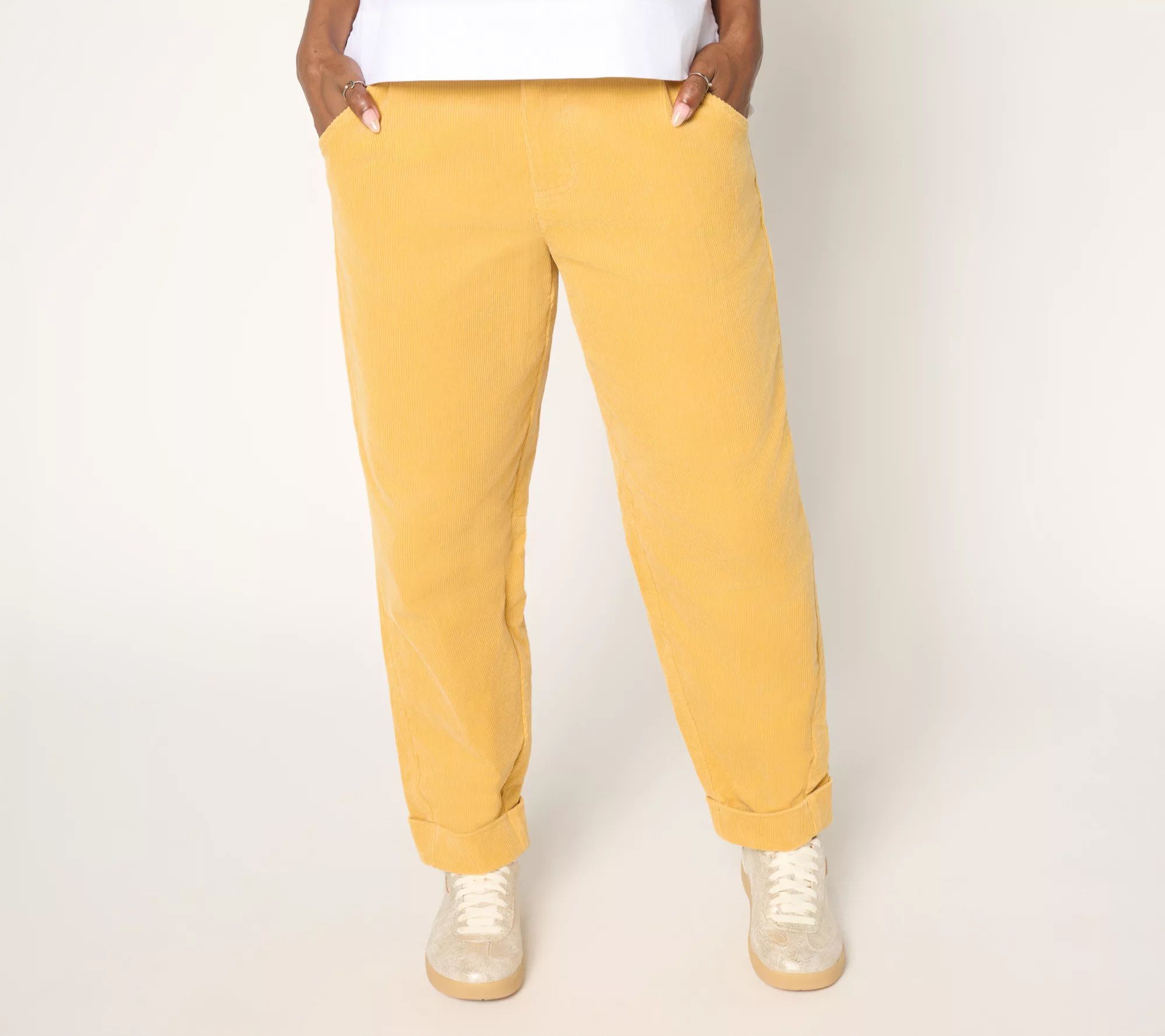 Me by Jennie Garth Regular Rouge Barrel Leg Corduroy Pant